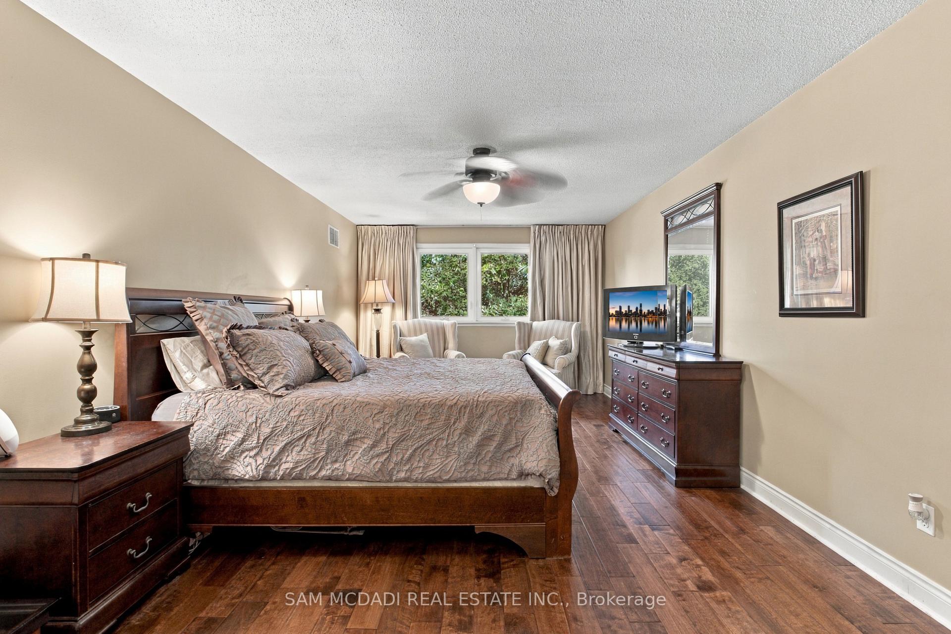Photo 33 of 1138 Vanier Drive, Mississauga, Lorne Park — HOMEH