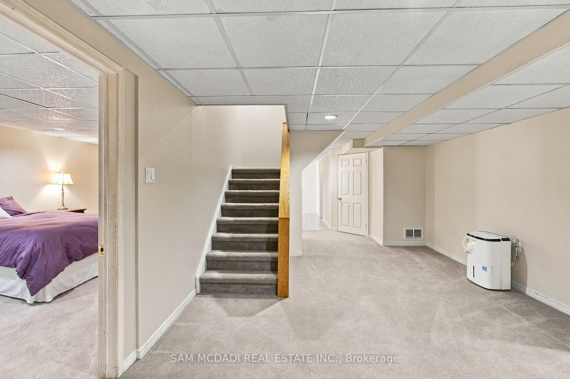 Photo 39 of 1138 Vanier Drive, Mississauga, Lorne Park — HOMEH