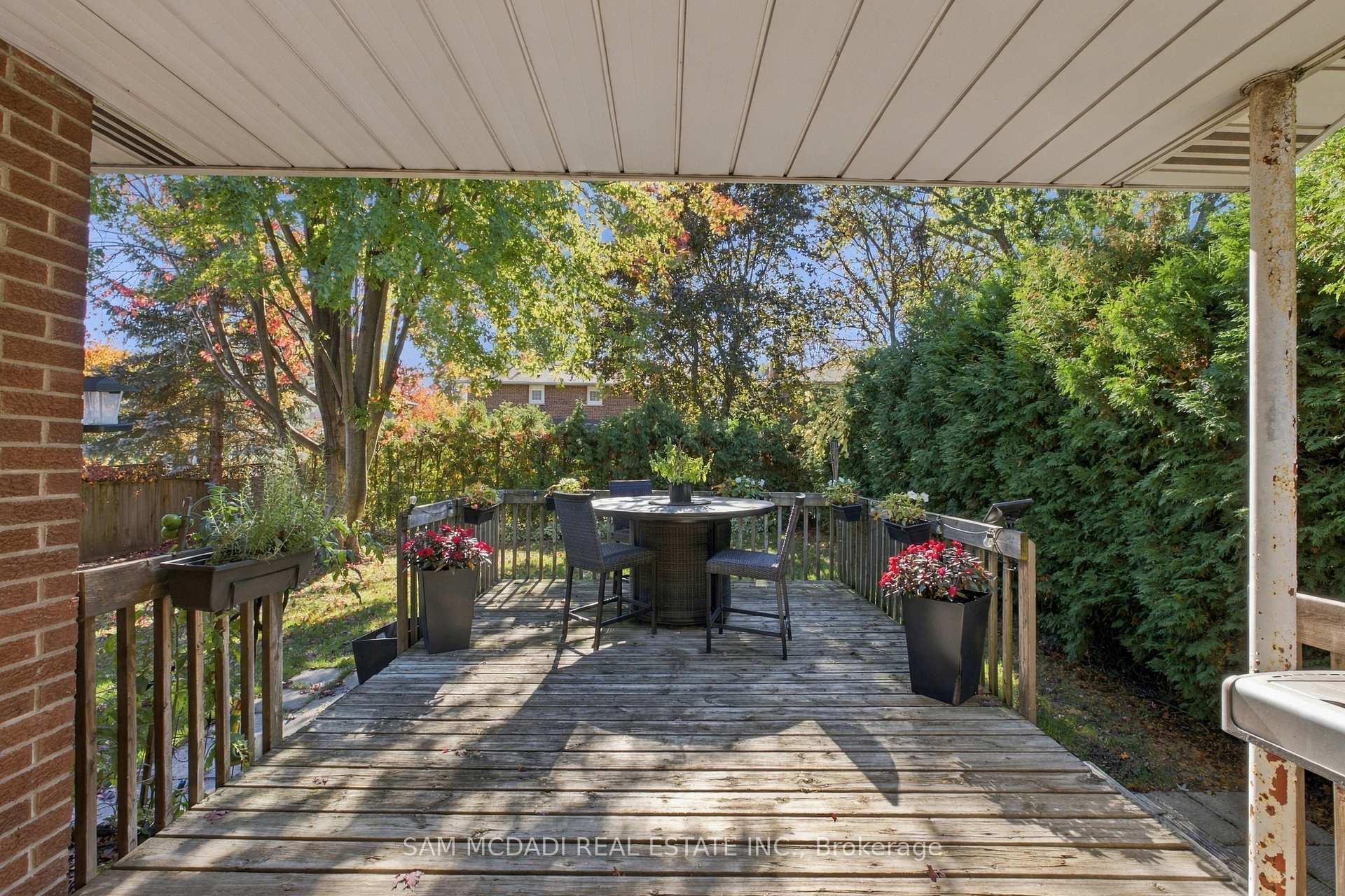 Photo 46 of 1138 Vanier Drive, Mississauga, Lorne Park — HOMEH