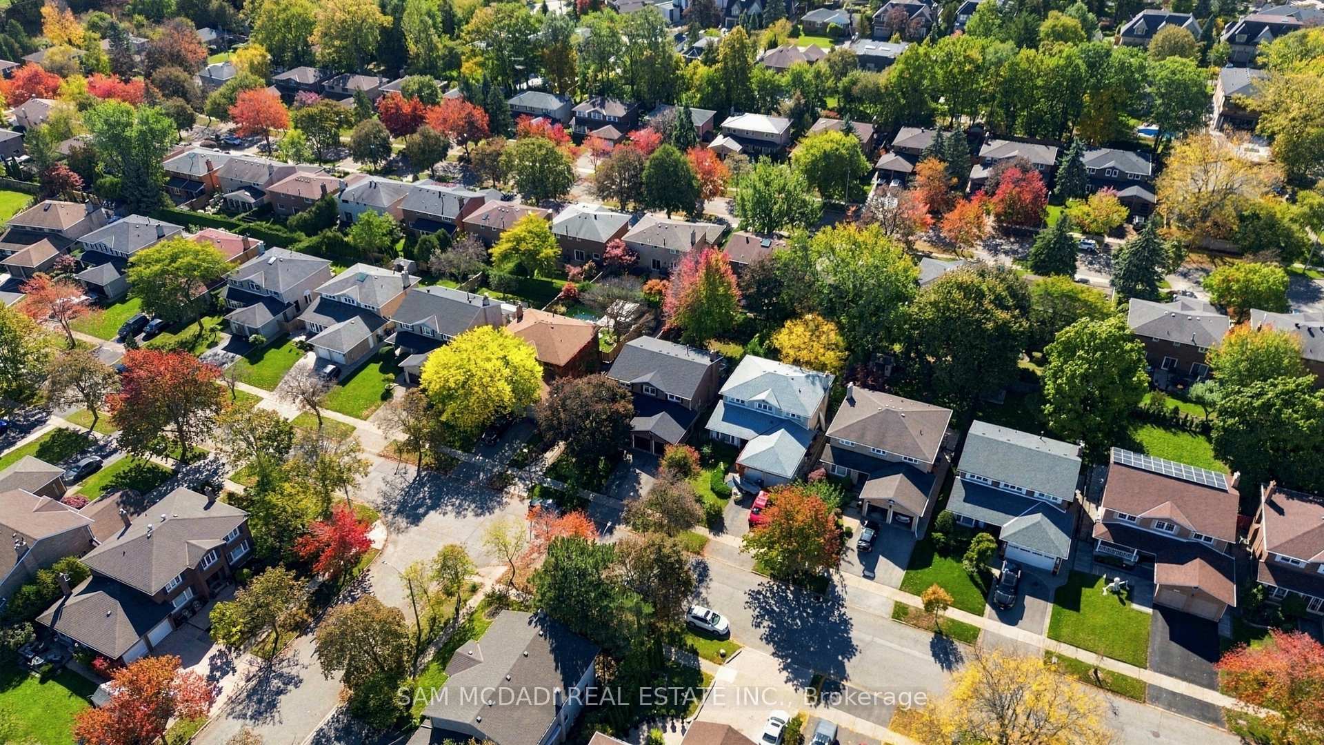 Photo 49 of 1138 Vanier Drive, Mississauga, Lorne Park — HOMEH