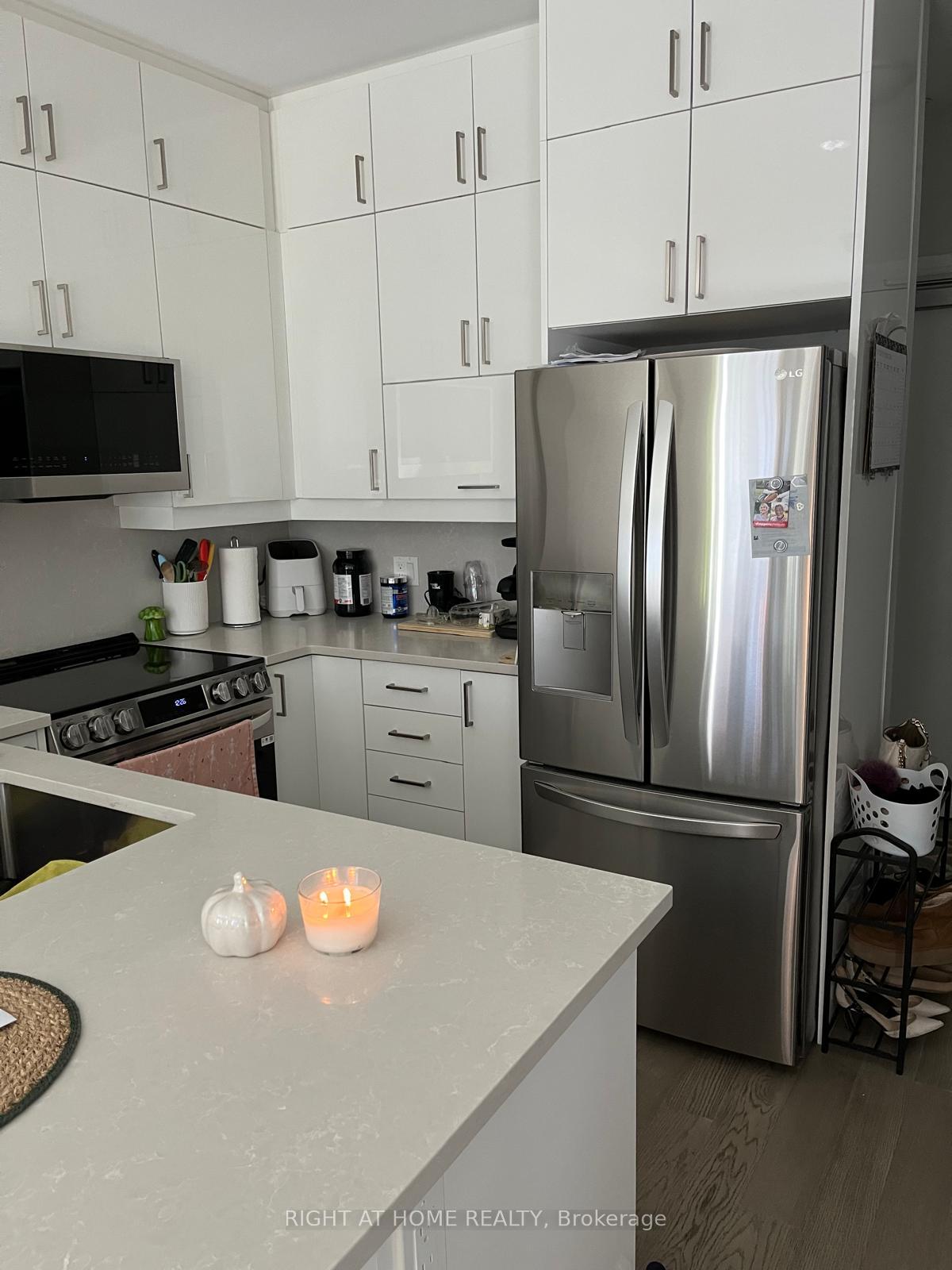 Photo 12 of Unit 205, 470 Gordon Krantz Avenue, Milton, Walker — HOMEH