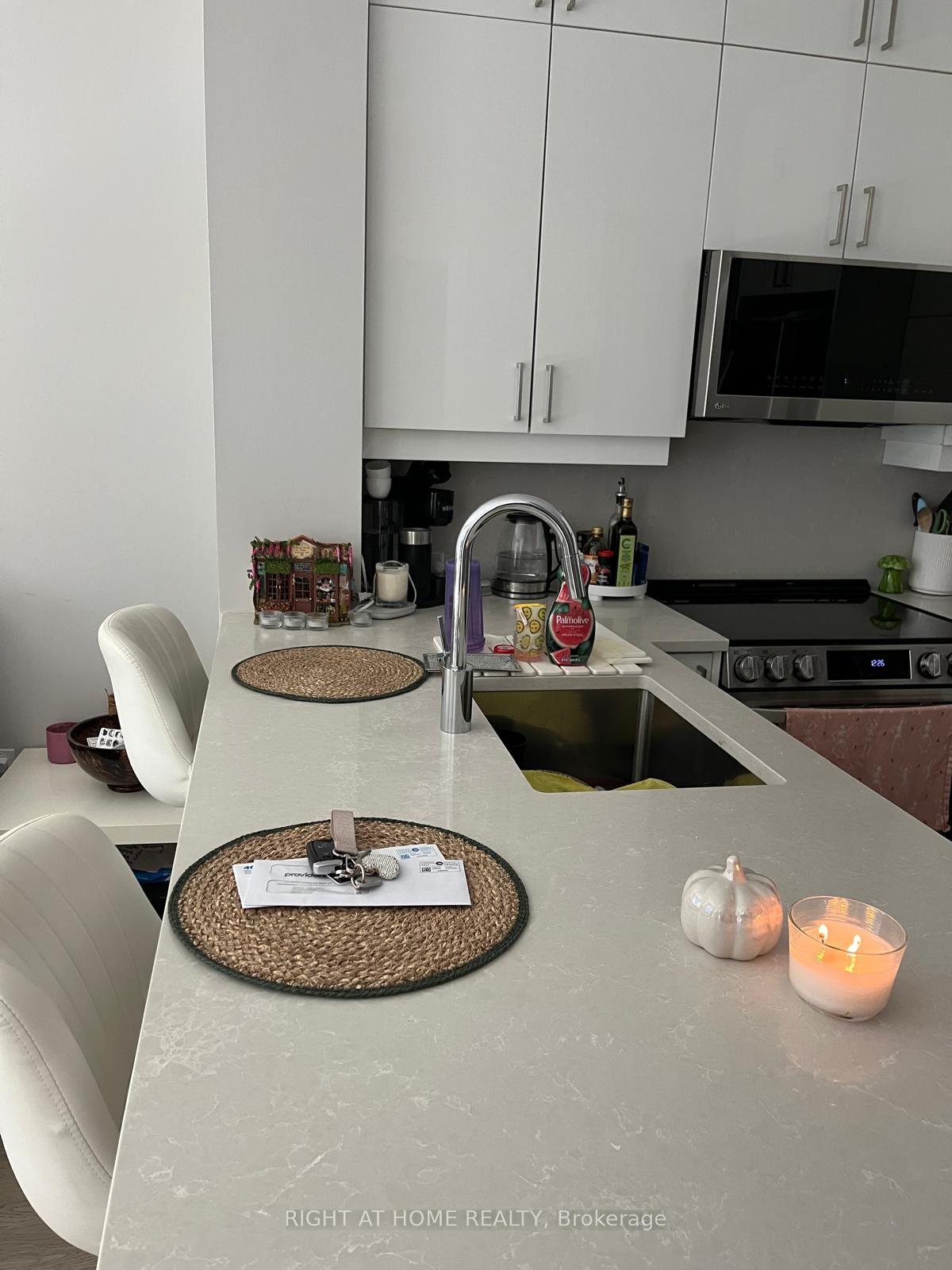 Photo 13 of Unit 205, 470 Gordon Krantz Avenue, Milton, Walker — HOMEH