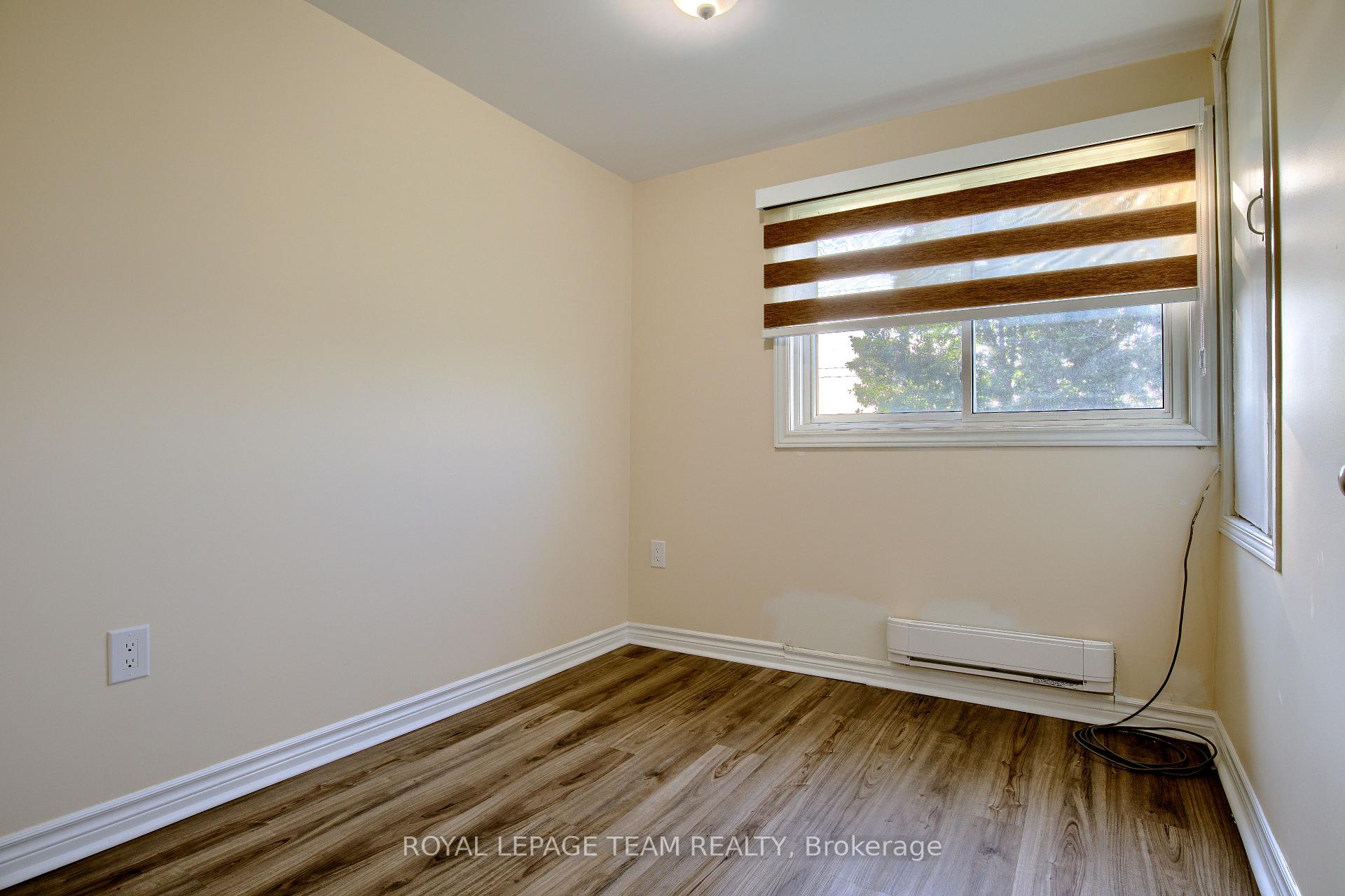 Photo 9 of Unit B, 31 Pritchard Drive, Ottawa, Manordale — HOMEH