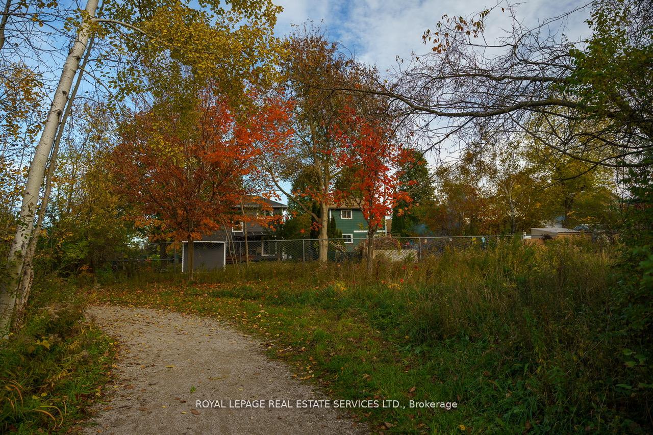 Photo 34 of 114 Elizabeth Street, Barrie, Ardagh — HOMEH