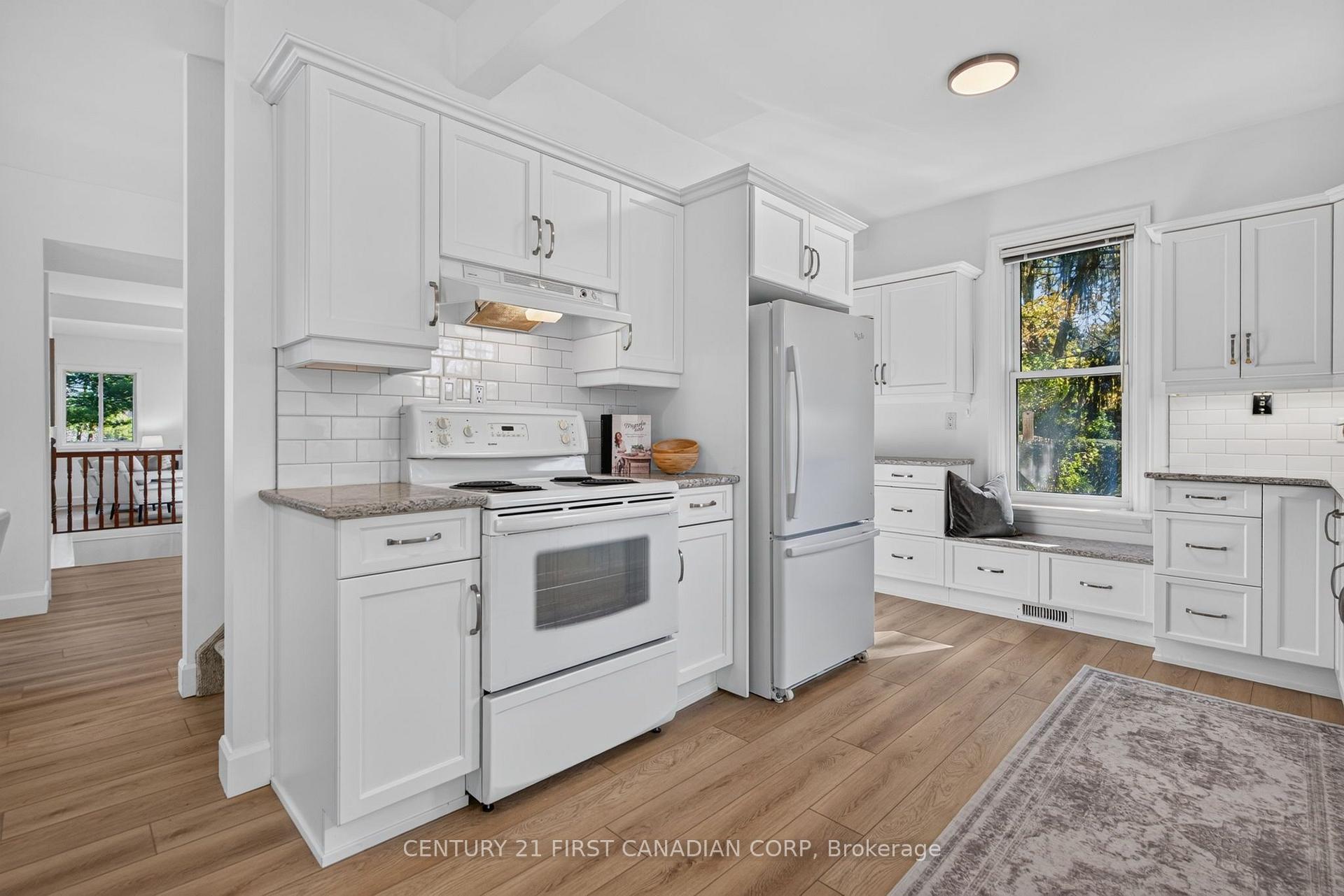 Photo 10 of 12 Charles Street, Middlesex Centre, Poplar Hill — HOMEH