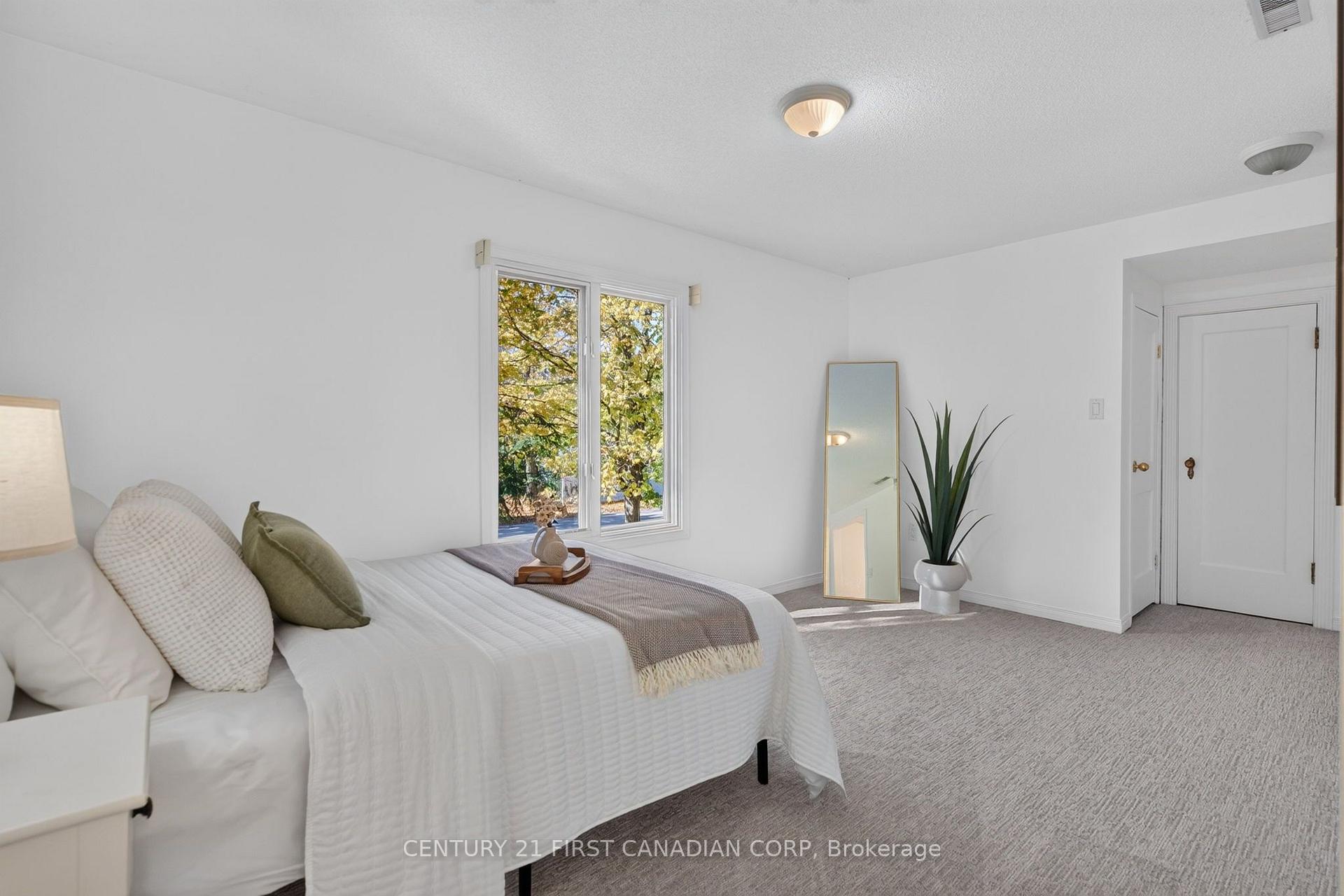 Photo 19 of 12 Charles Street, Middlesex Centre, Poplar Hill — HOMEH