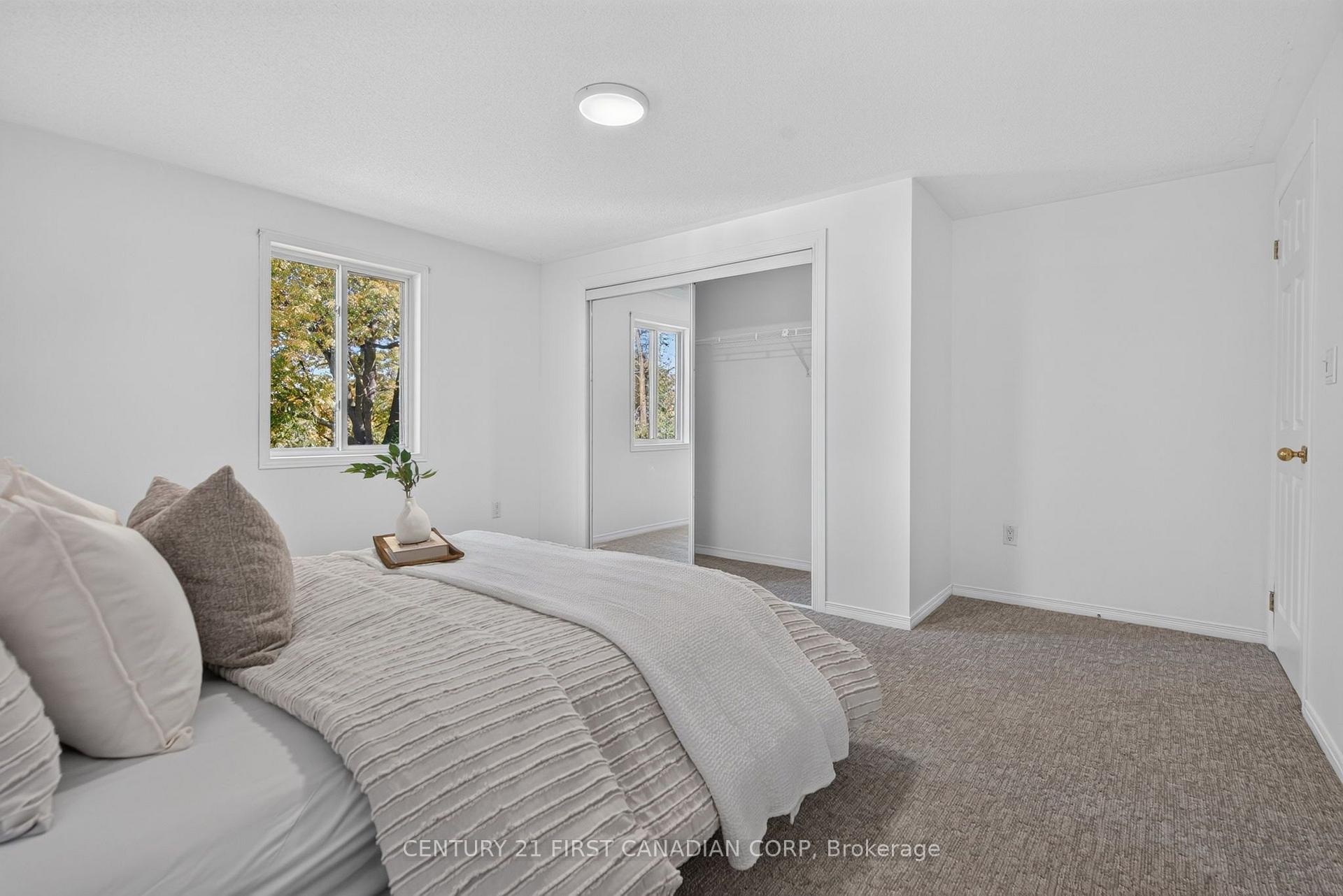 Photo 24 of 12 Charles Street, Middlesex Centre, Poplar Hill — HOMEH
