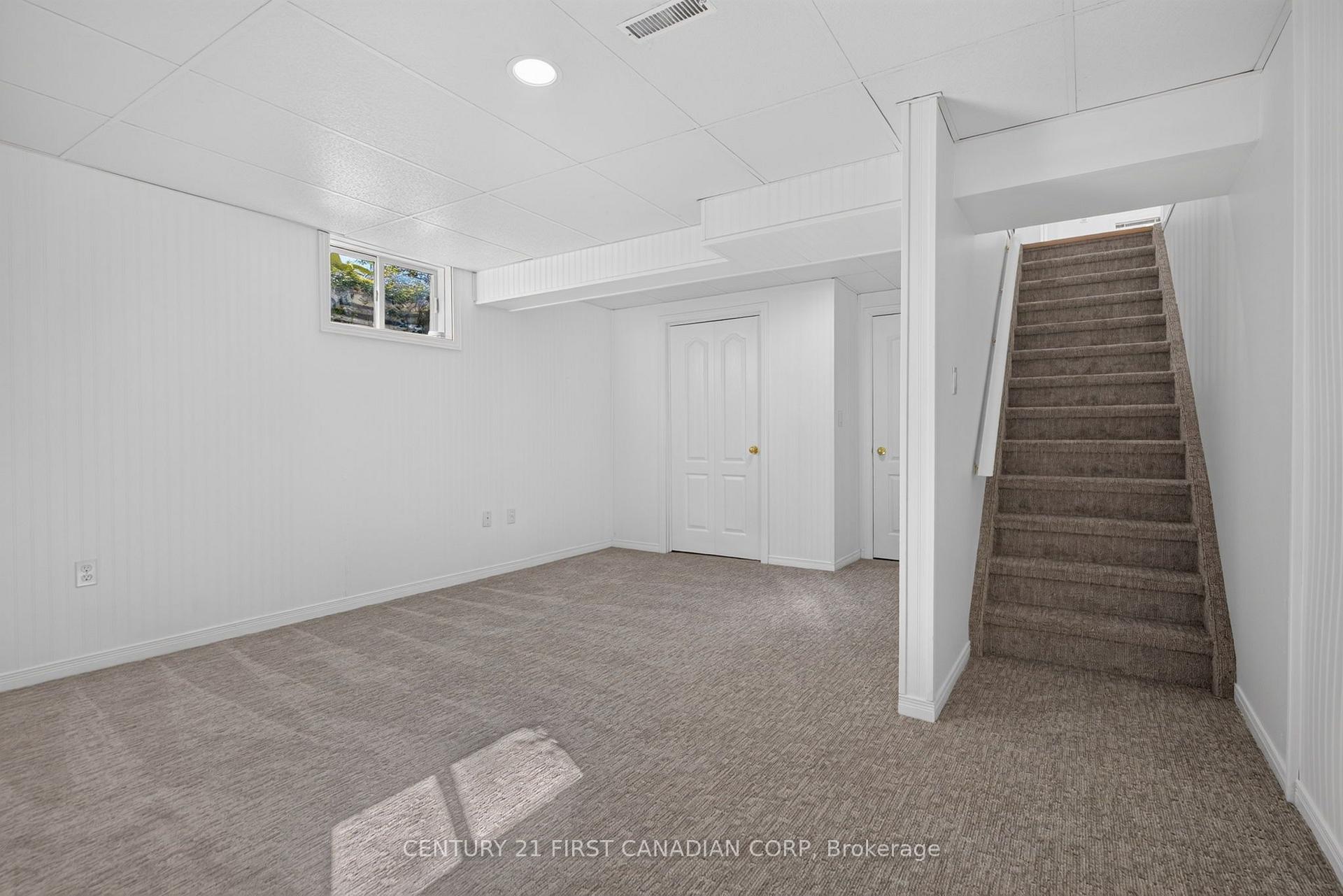 Photo 27 of 12 Charles Street, Middlesex Centre, Poplar Hill — HOMEH