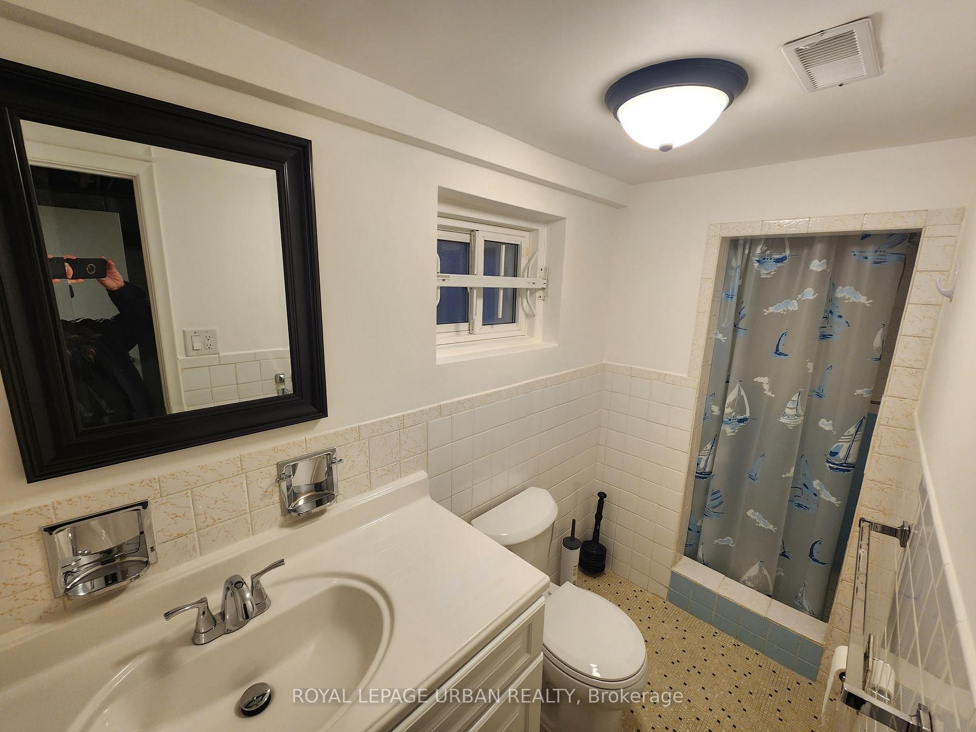 Photo 19 of 32 Virginia Avenue, Toronto, Danforth Village-East York — HOMEH
