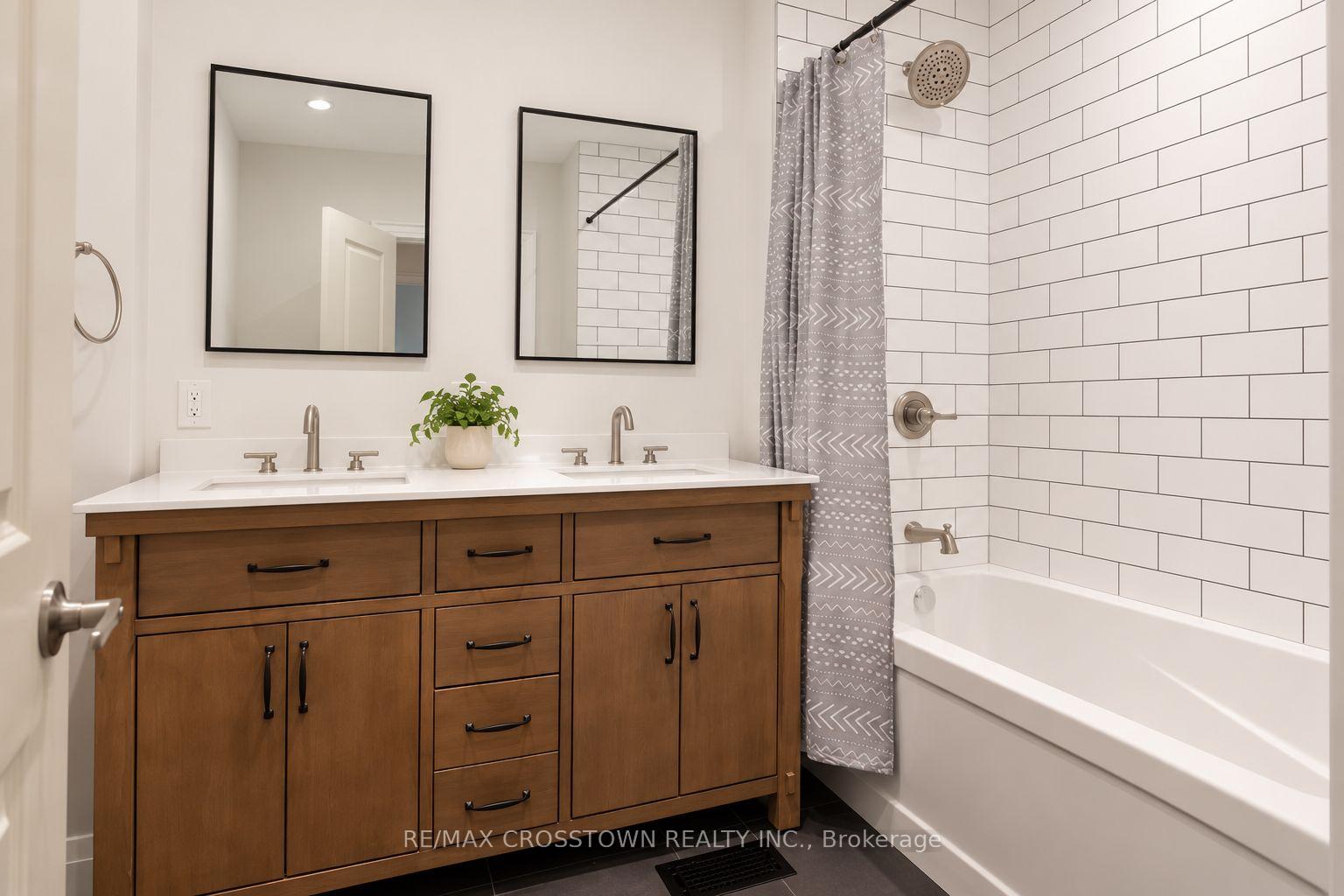 Photo 10 of Unit 1, 64 Bleeker Street, Orillia — HOMEH