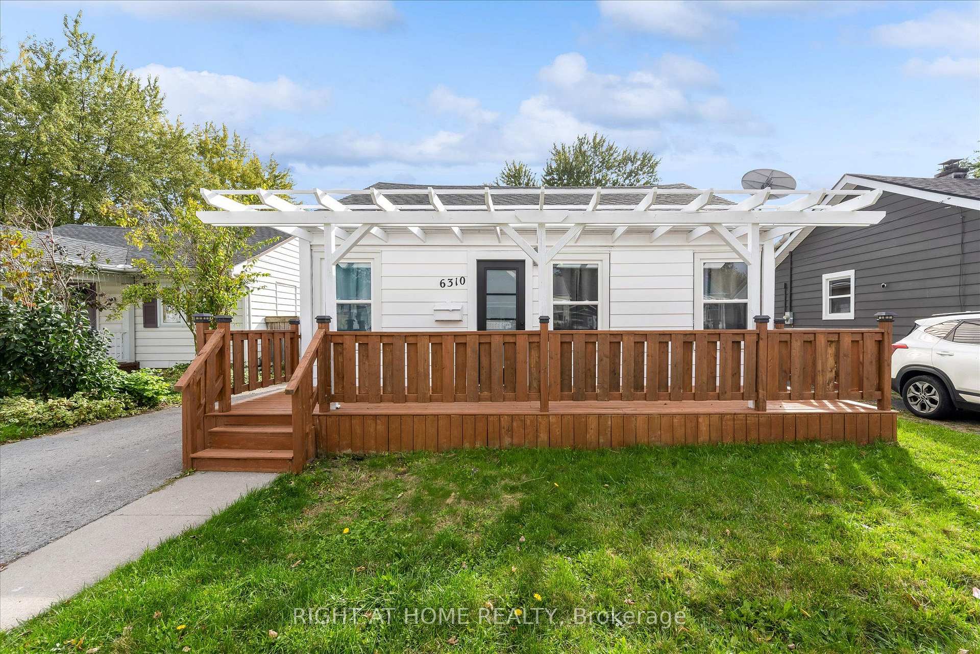 Photo 1 of 6310 Skinner Street, Niagara Falls, Arad/Fallsview — HOMEH