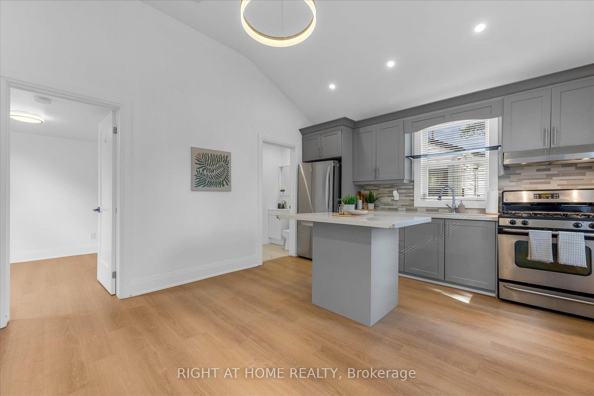 Photo 21 of 6310 Skinner Street, Niagara Falls, Arad/Fallsview — HOMEH