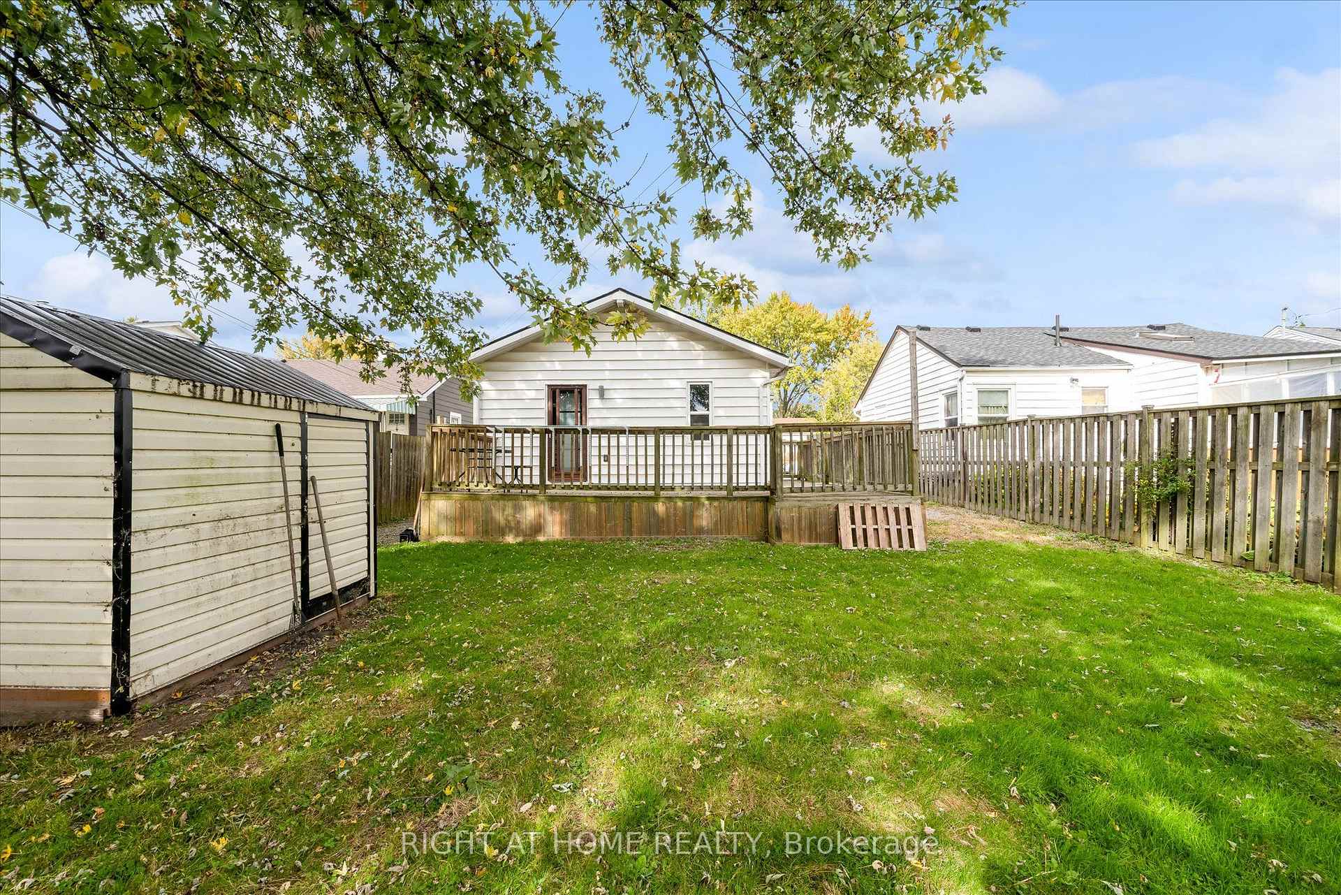 Photo 30 of 6310 Skinner Street, Niagara Falls, Arad/Fallsview — HOMEH