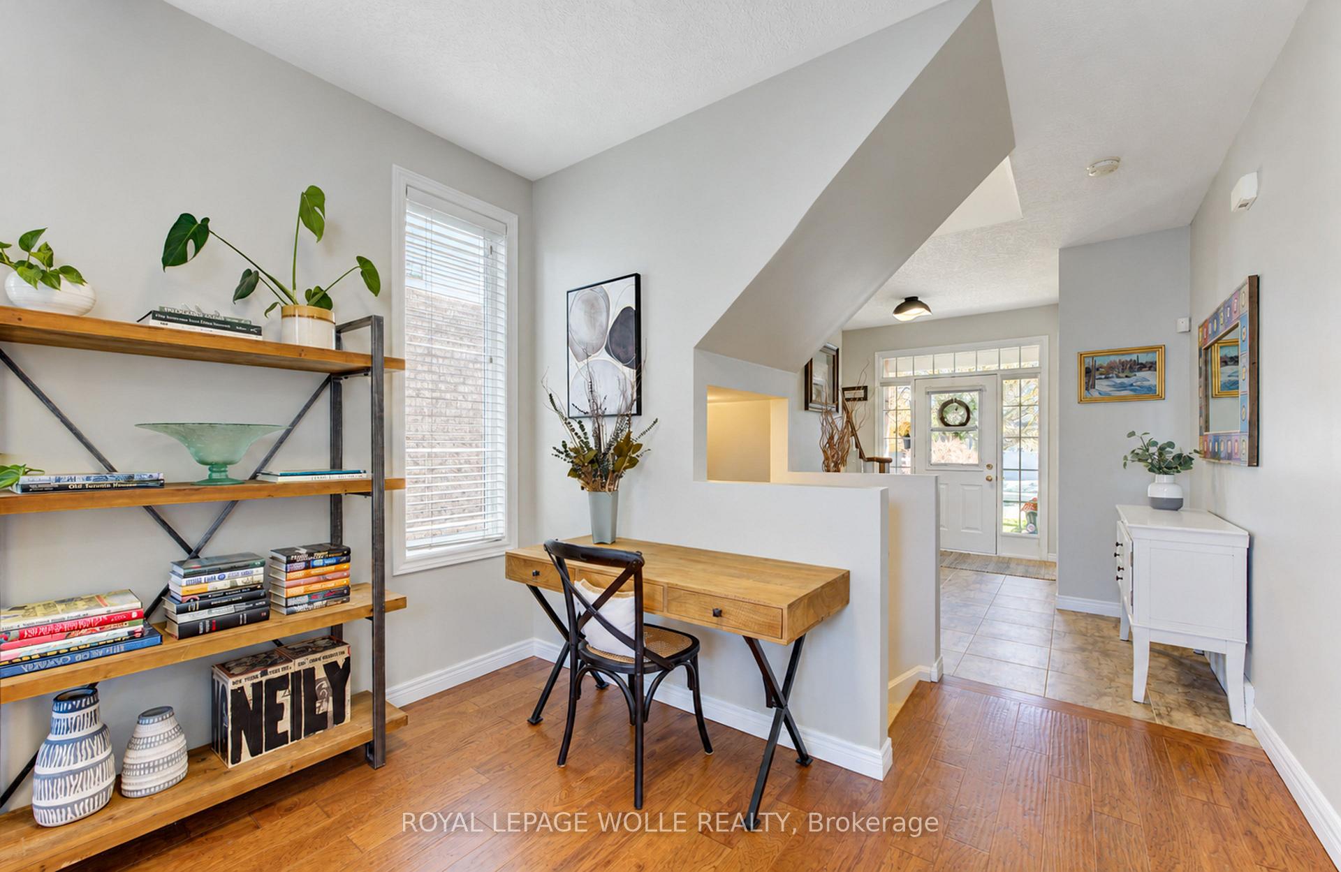 Photo 7 of 410 Sandy Cove Crescent, Waterloo, Eastbridge — HOMEH