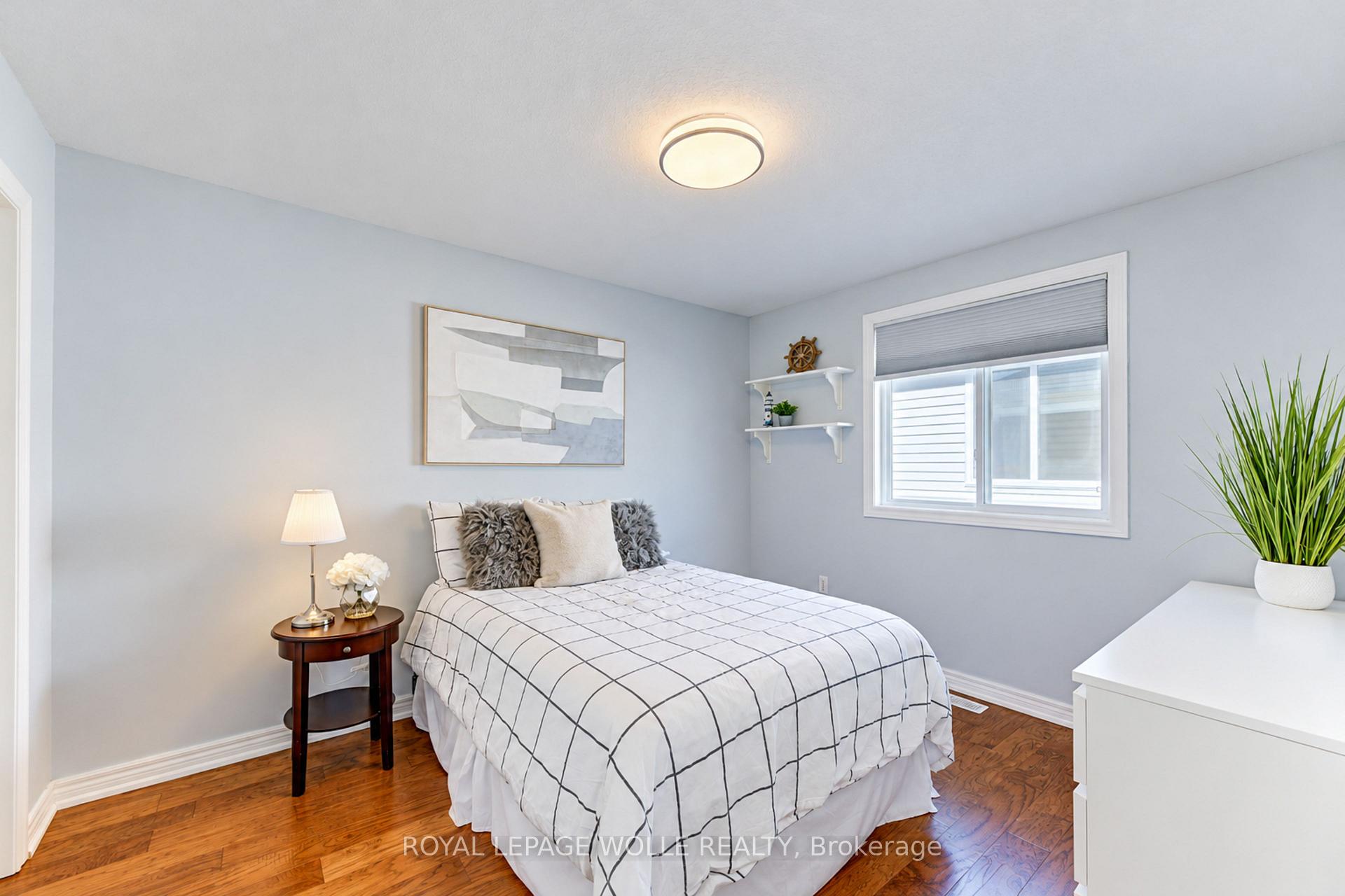 Photo 24 of 410 Sandy Cove Crescent, Waterloo, Eastbridge — HOMEH