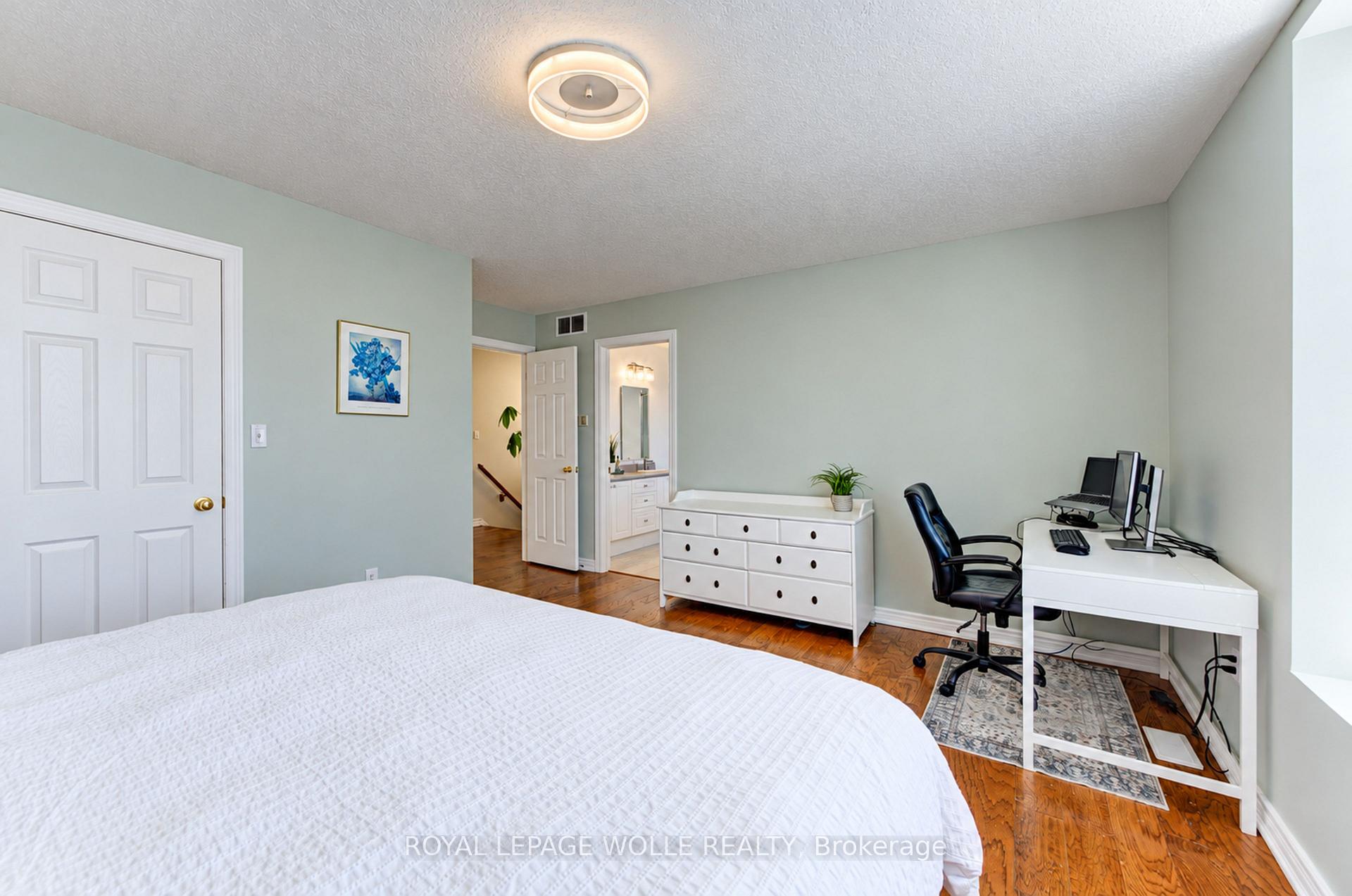 Photo 28 of 410 Sandy Cove Crescent, Waterloo, Eastbridge — HOMEH