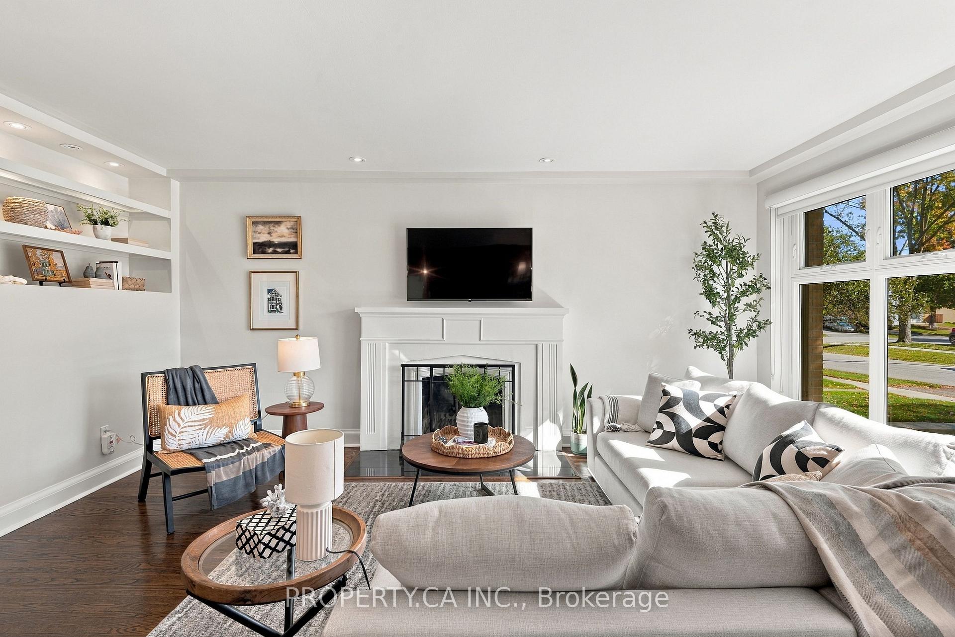 Photo 44 of 67 Rossburn Drive, Etobicoke, Etobicoke West Mall — HOMEH