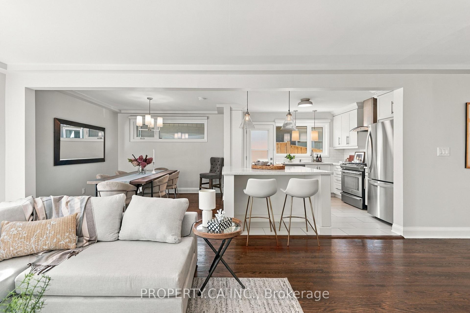 Photo 51 of 67 Rossburn Drive, Etobicoke, Etobicoke West Mall — HOMEH