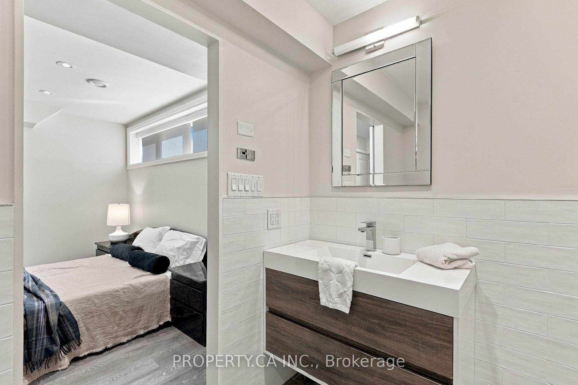 Photo 92 of 67 Rossburn Drive, Etobicoke, Etobicoke West Mall — HOMEH
