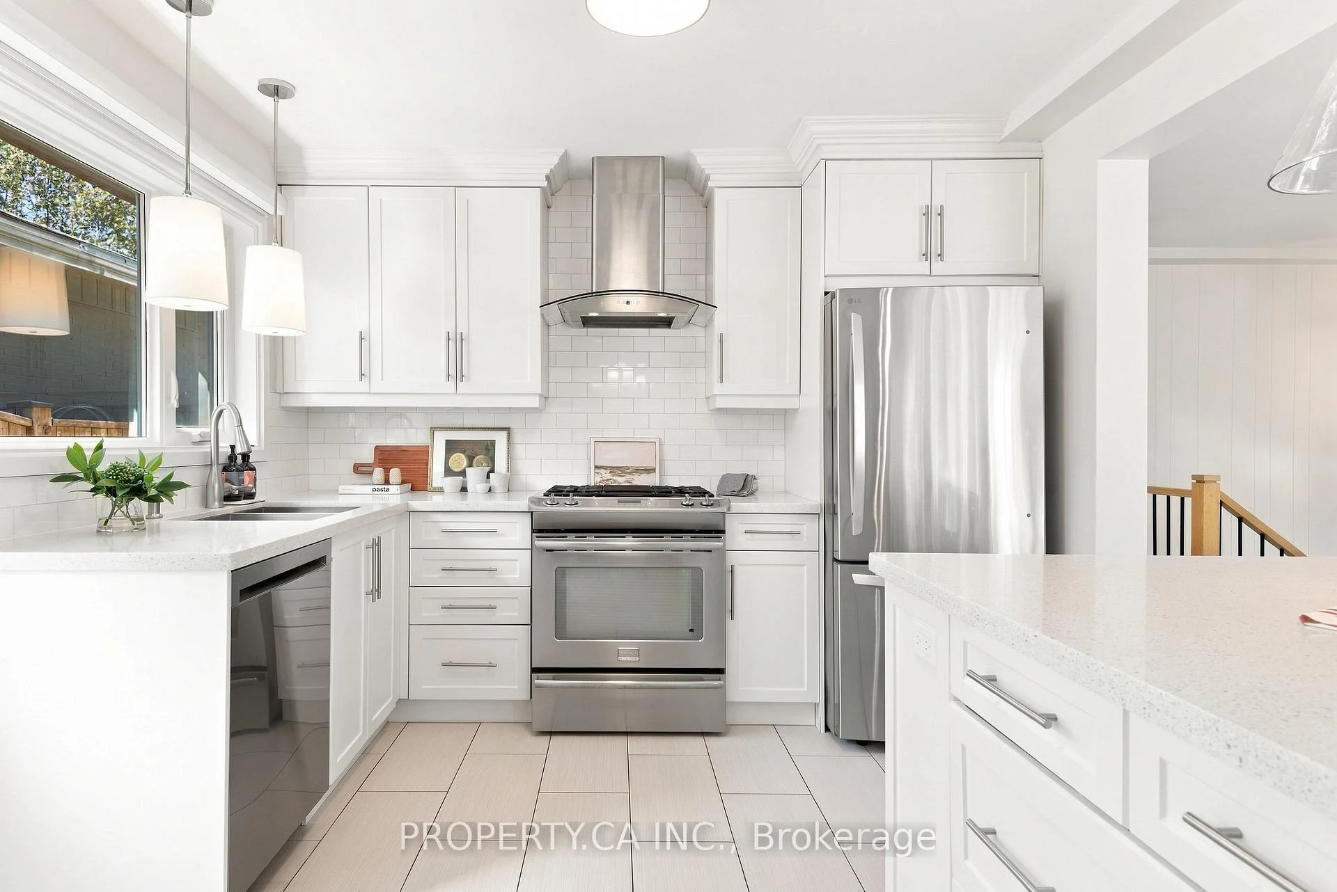 Photo 31 of 67 Rossburn Drive, Etobicoke, Etobicoke West Mall — HOMEH