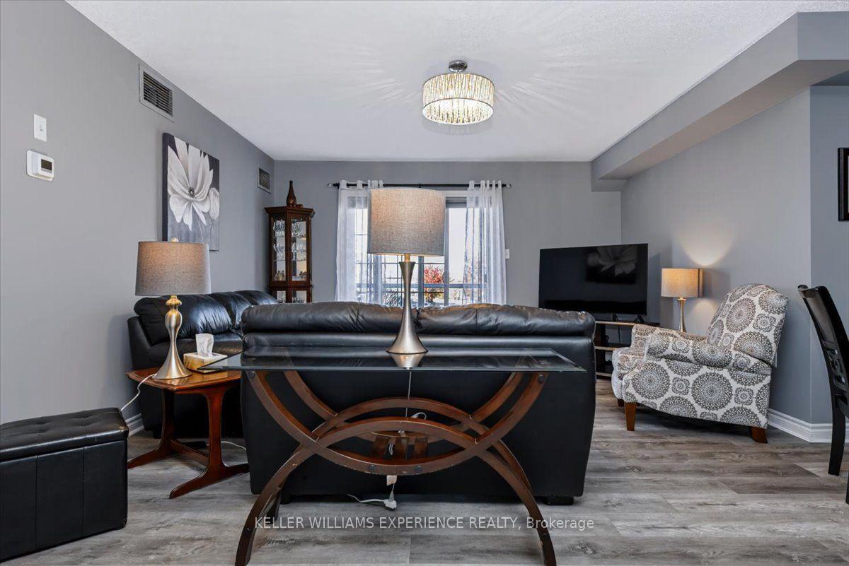 Photo 7 of Unit 13, 137 Sydenham Wells, Barrie, Georgian Drive — HOMEH