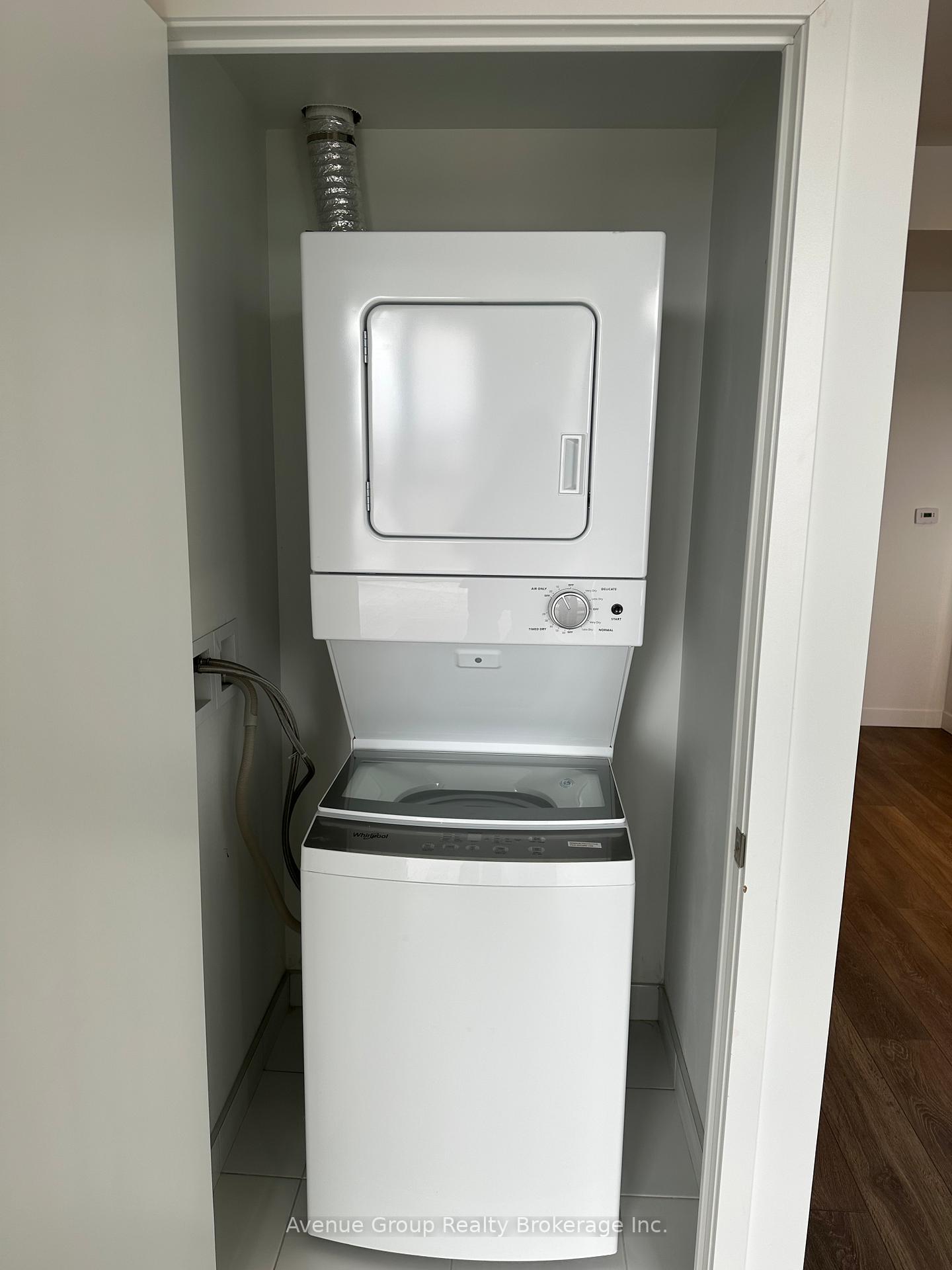 Photo 10 of Unit 1107, 474 Caldari Road, Vaughan, Concord — HOMEH