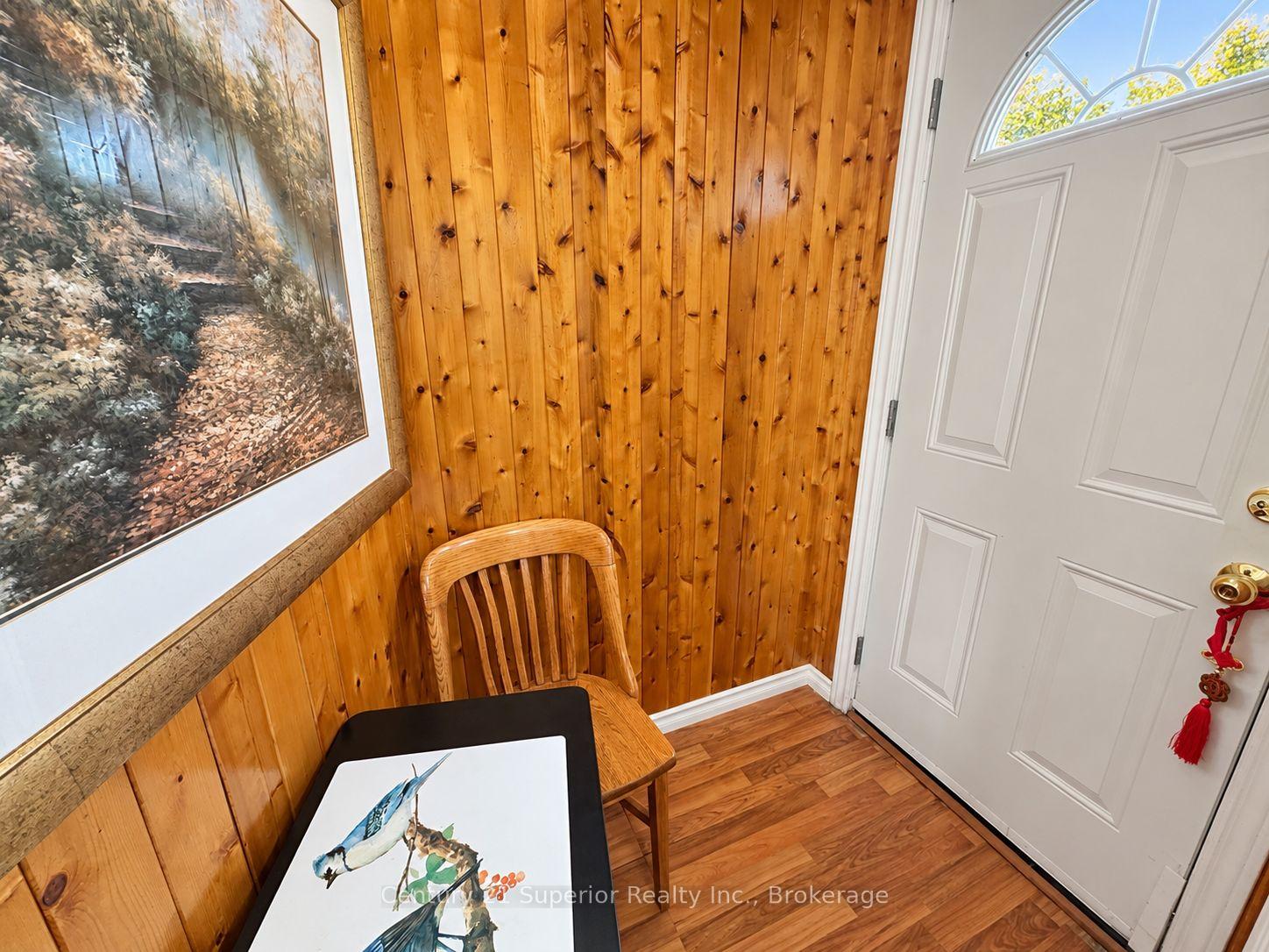 Photo 4 of 609 Van Norman Street, Thunder Bay, College Heights — HOMEH