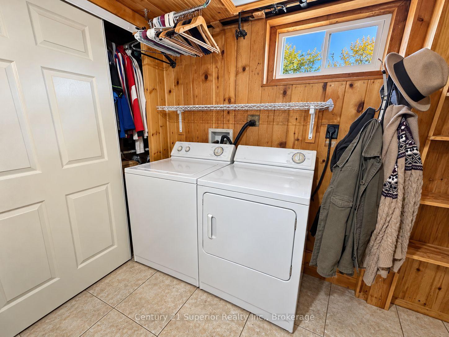 Photo 35 of 609 Van Norman Street, Thunder Bay, College Heights — HOMEH