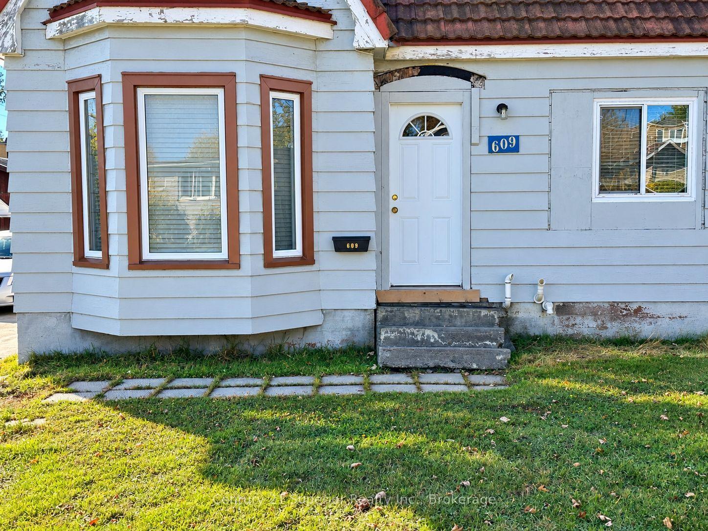 Photo 47 of 609 Van Norman Street, Thunder Bay, College Heights — HOMEH