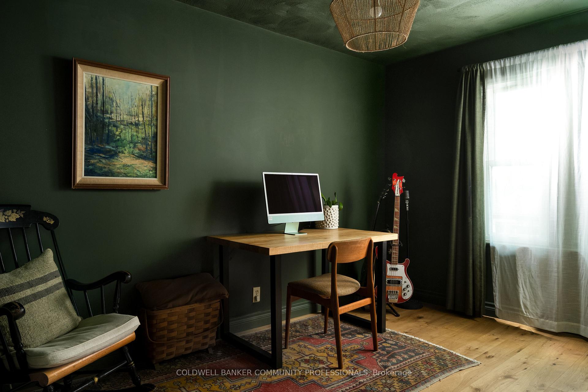 Photo 16 of 82 Province Street S, Hamilton, Delta — HOMEH