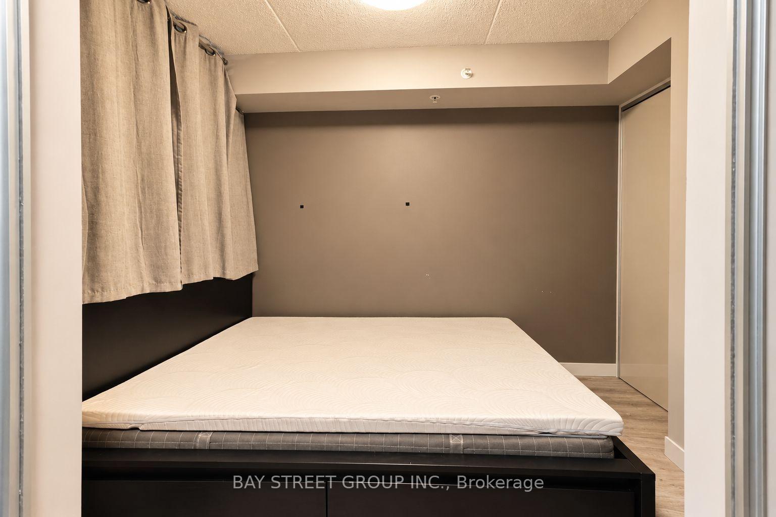 Photo 11 of Unit 513, 250 Albert Street, Waterloo, Downtown Waterloo — HOMEH