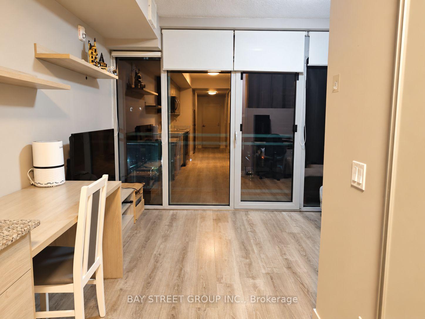 Photo 13 of Unit 513, 250 Albert Street, Waterloo, Downtown Waterloo — HOMEH