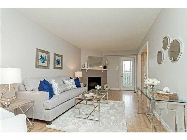 Photo 9 of 161 Dicenzo Drive, Hamilton, Greeningdon — HOMEH