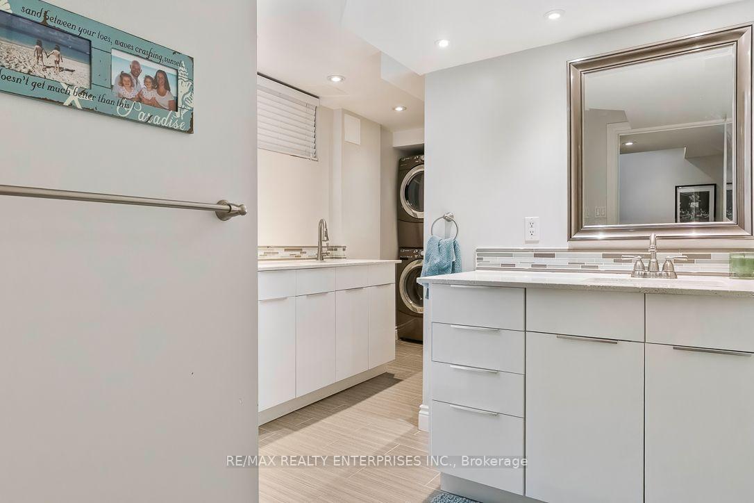 Photo 27 of 1491 Robillard Road, Mississauga, Clarkson — HOMEH