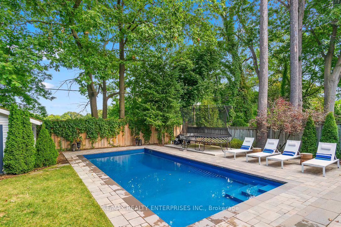 Photo 30 of 1491 Robillard Road, Mississauga, Clarkson — HOMEH