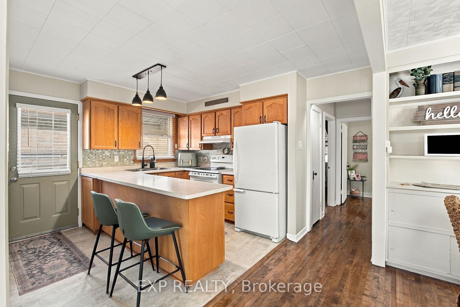 Photo 14 of 187 Bertie Street, Fort Erie, Central — HOMEH