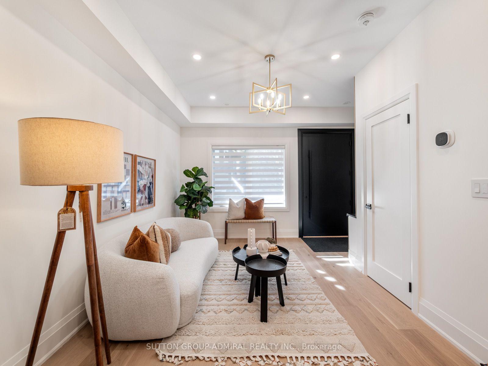 Photo 6 of 283 Euclid Avenue, Toronto, Trinity-Bellwoods — HOMEH