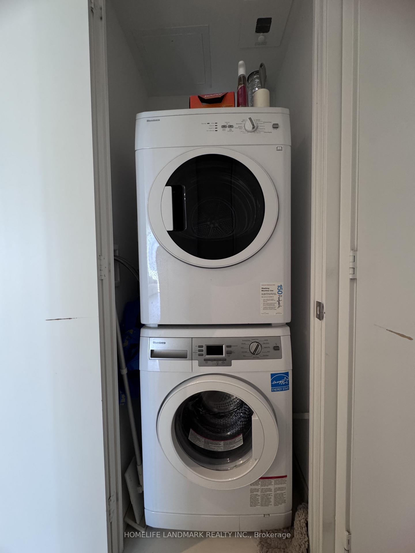 Photo 8 of Unit 2211, 161 Roehampton Avenue, Toronto, Mount Pleasant West — HOMEH