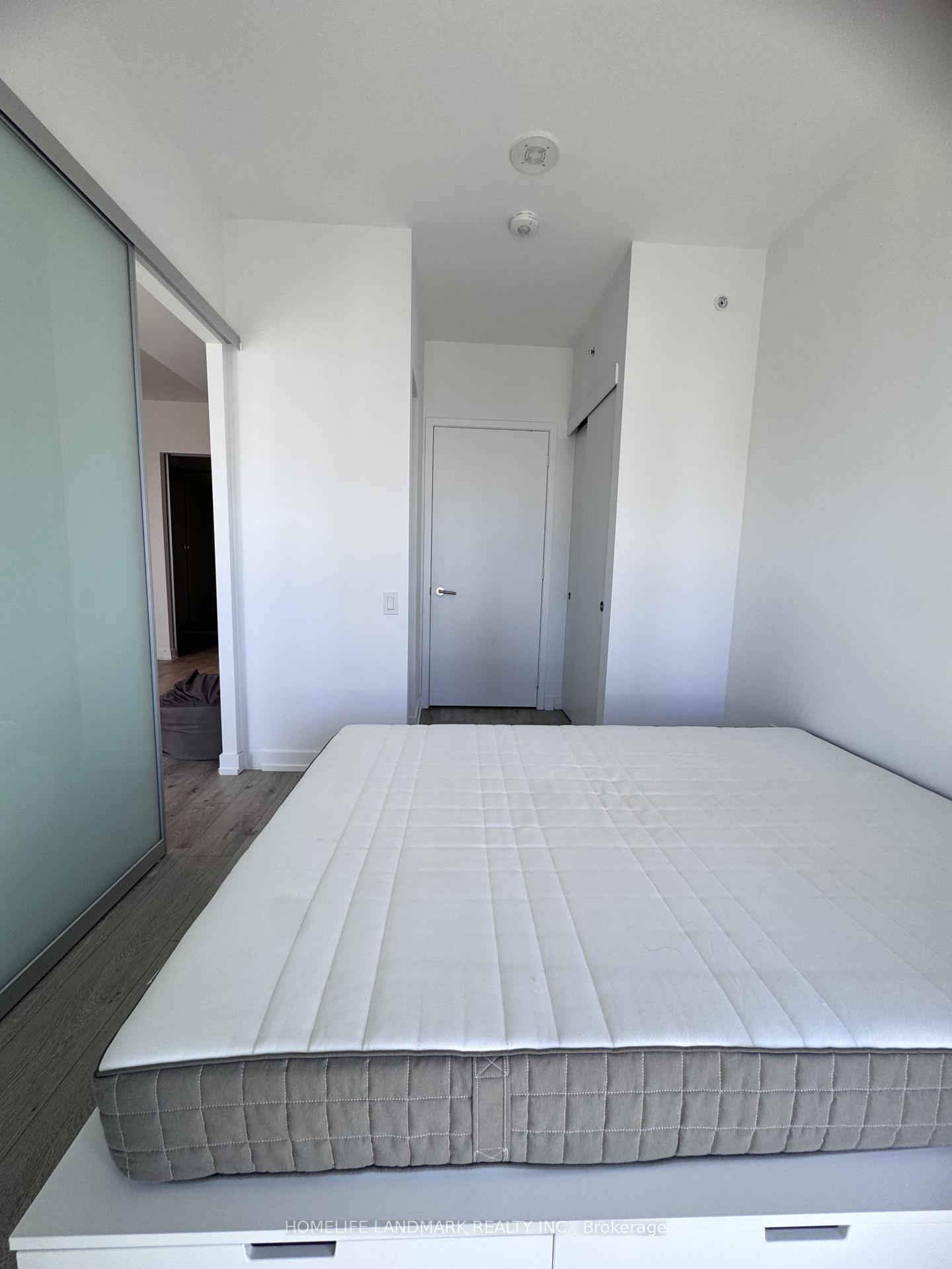 Photo 16 of Unit 2211, 161 Roehampton Avenue, Toronto, Mount Pleasant West — HOMEH