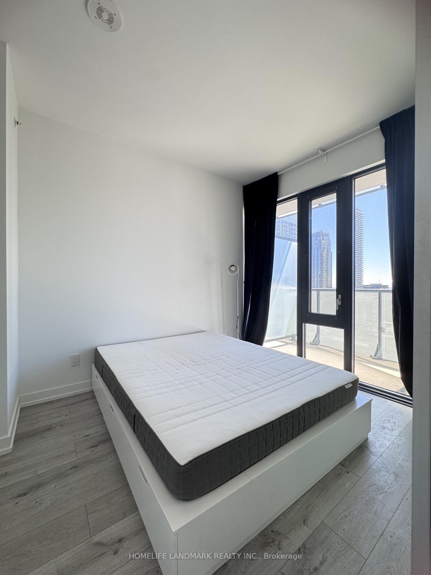 Photo 17 of Unit 2211, 161 Roehampton Avenue, Toronto, Mount Pleasant West — HOMEH
