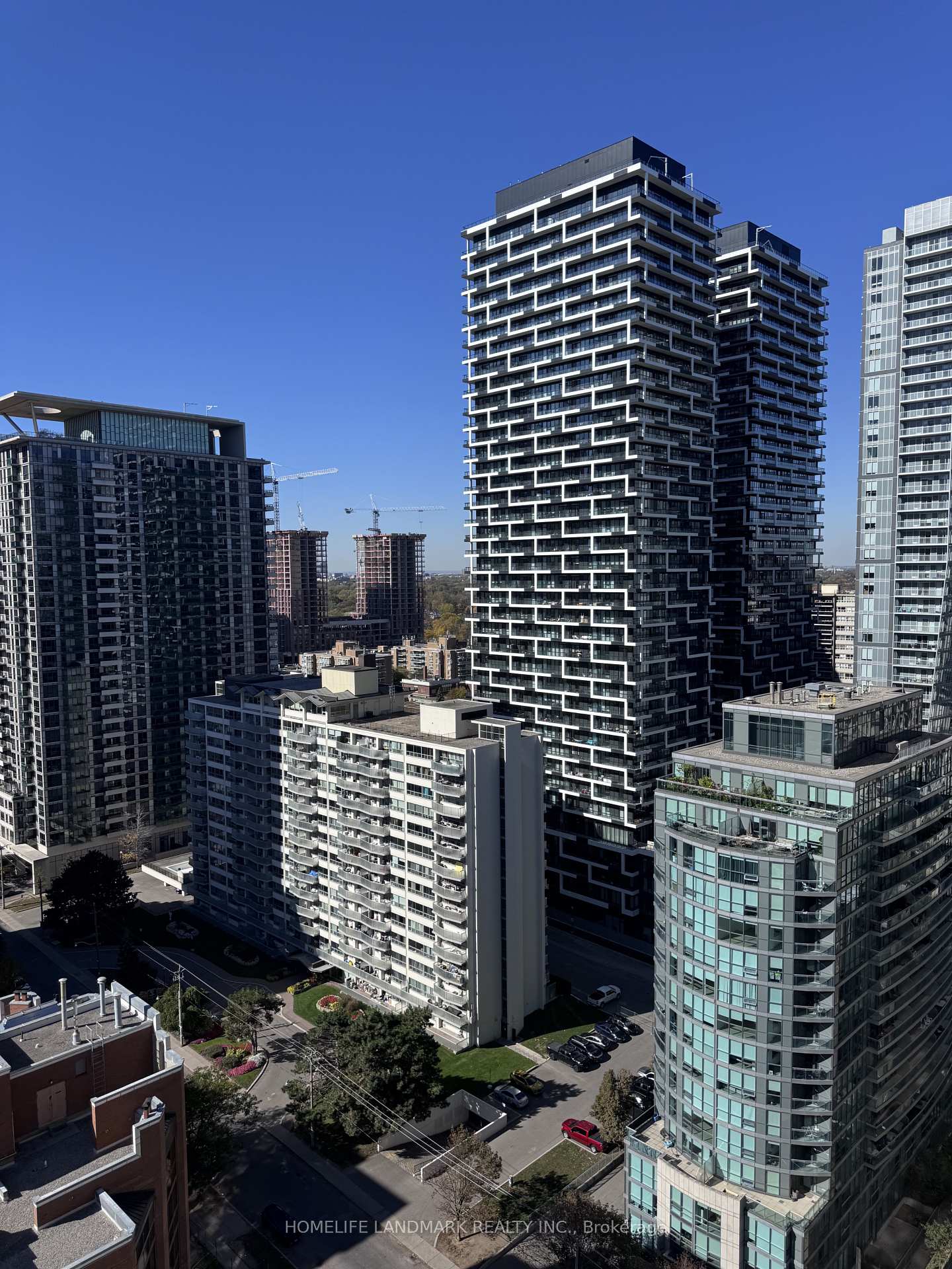 Photo 18 of Unit 2211, 161 Roehampton Avenue, Toronto, Mount Pleasant West — HOMEH