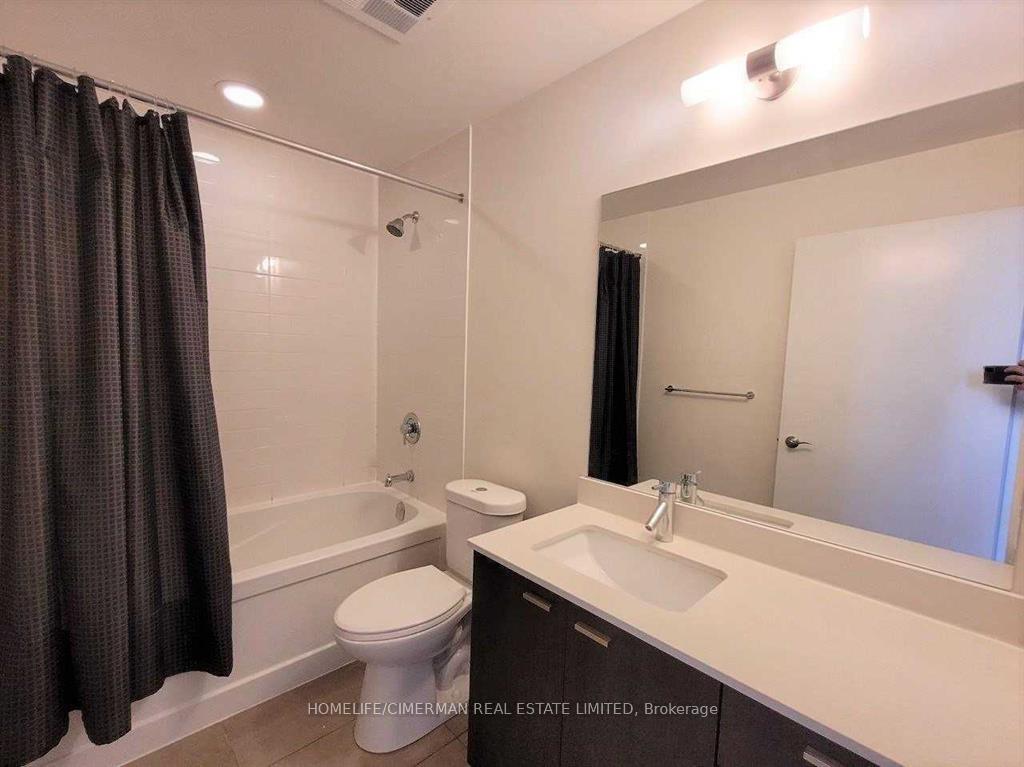 Photo 8 of Unit 2603, 30 Roehampton Avenue E, Toronto, Mount Pleasant West — HOMEH