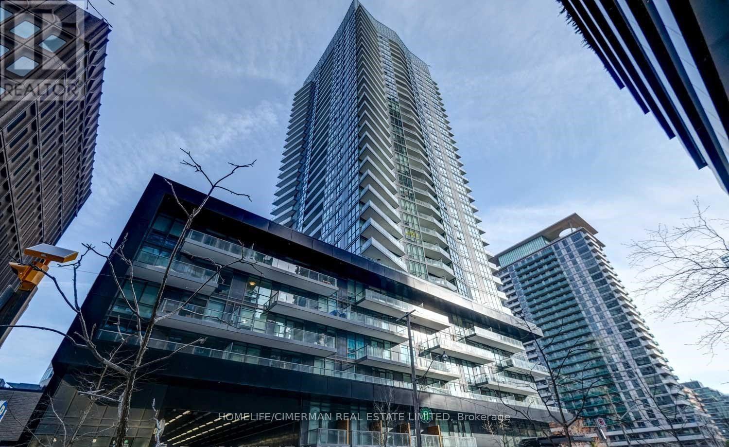 Photo of Unit 2603, 30 Roehampton Avenue E