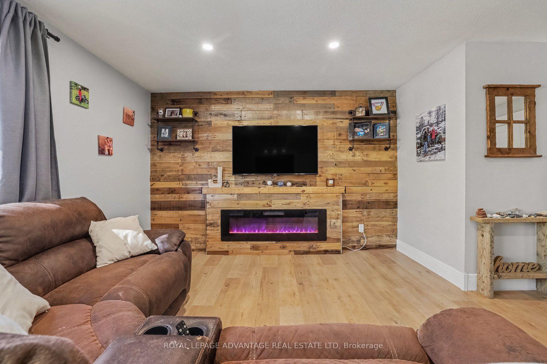 Photo 8 of 487 Joseph Street, Carleton Place, Carleton Place — HOMEH