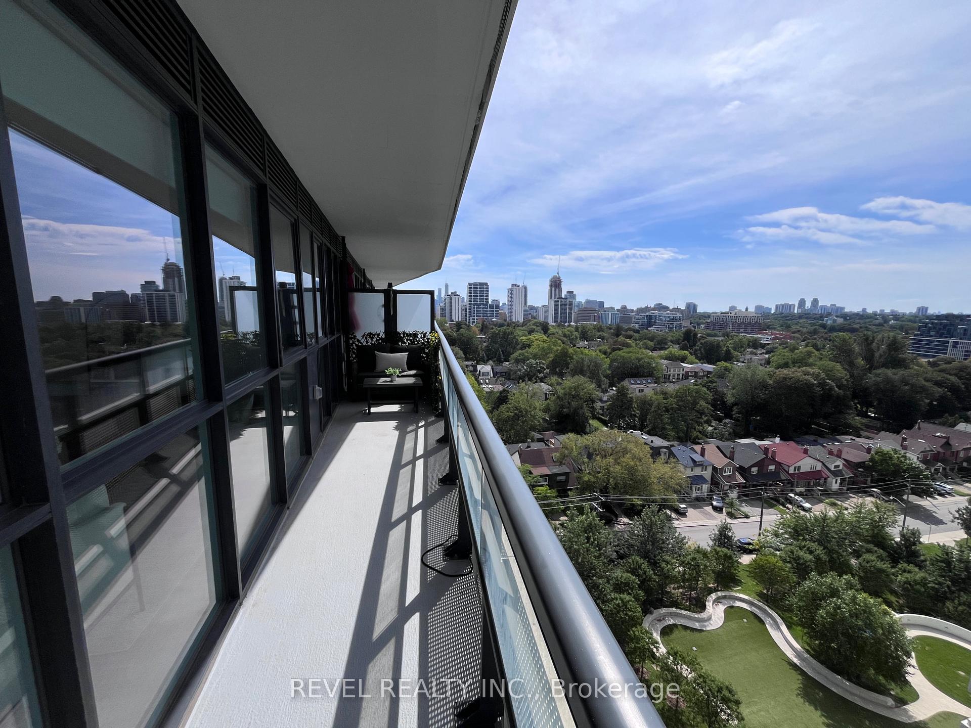 Photo 18 of Unit 1107, 11 Lillian Street, Toronto, Mount Pleasant West — HOMEH
