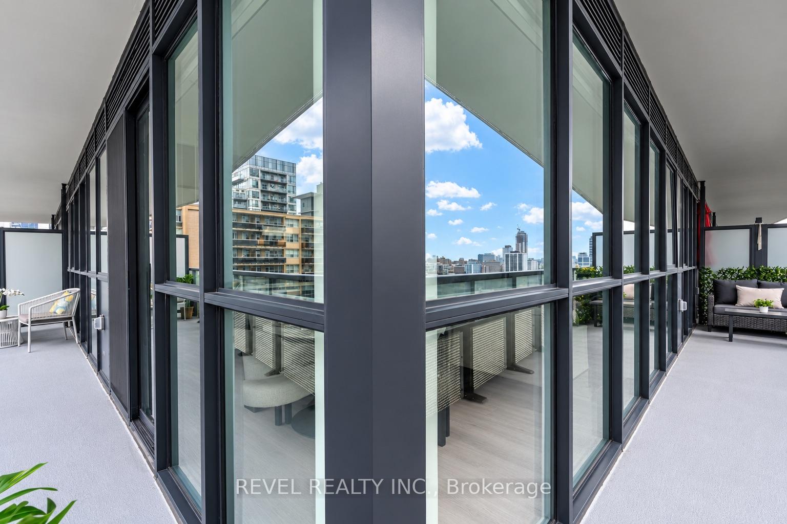Photo 20 of Unit 1107, 11 Lillian Street, Toronto, Mount Pleasant West — HOMEH