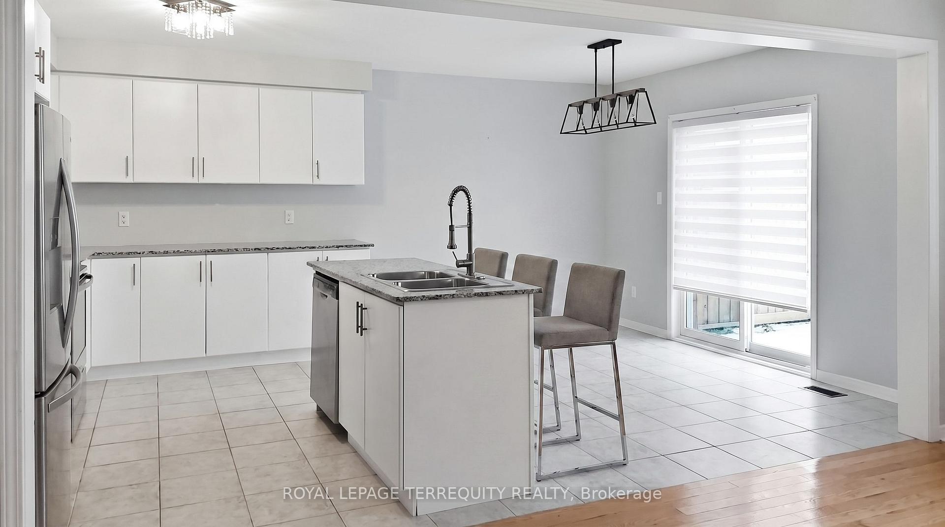 Photo 11 of 78 Sidney Rundle Avenue, Clarington, Bowmanville — HOMEH