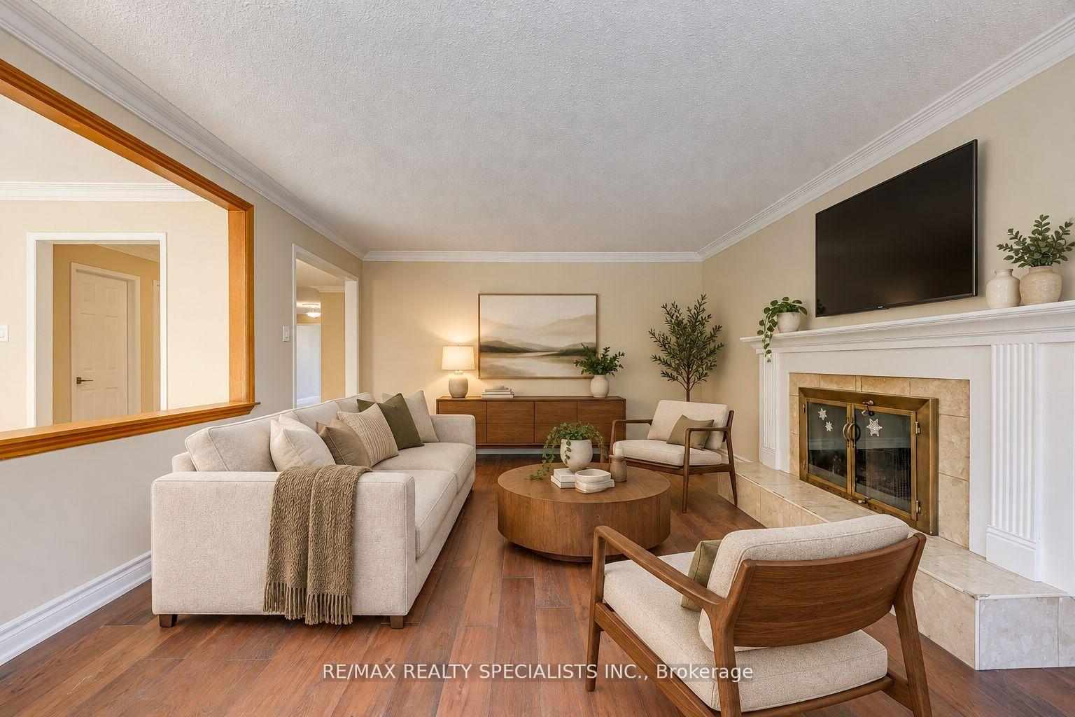 Photo 26 of 102 Sunforest Drive, Brampton, Heart Lake West — HOMEH