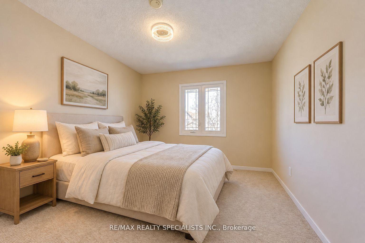 Photo 72 of 102 Sunforest Drive, Brampton, Heart Lake West — HOMEH