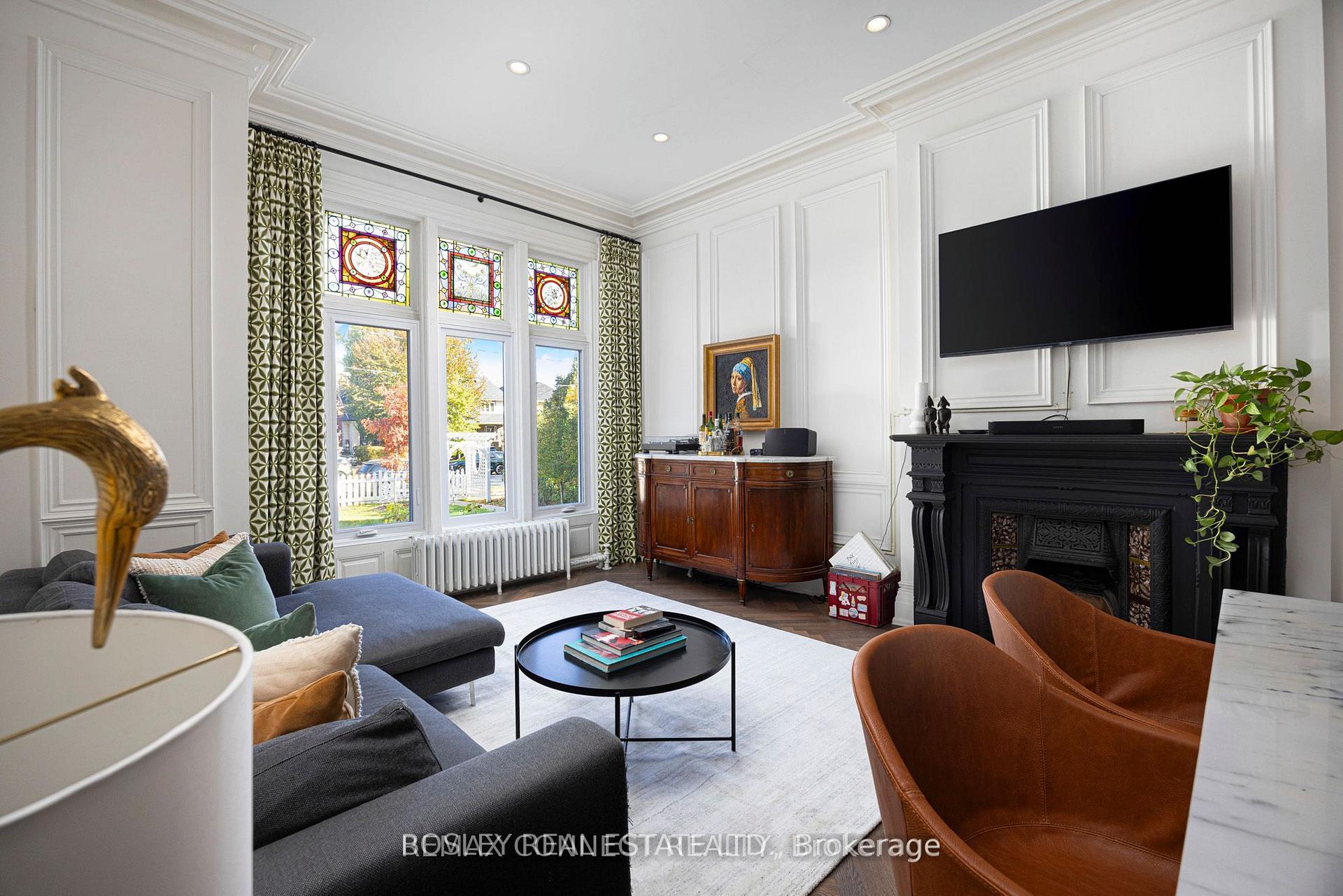 Photo 12 of Unit Main, 178 High Park Avenue, Toronto, High Park North — HOMEH